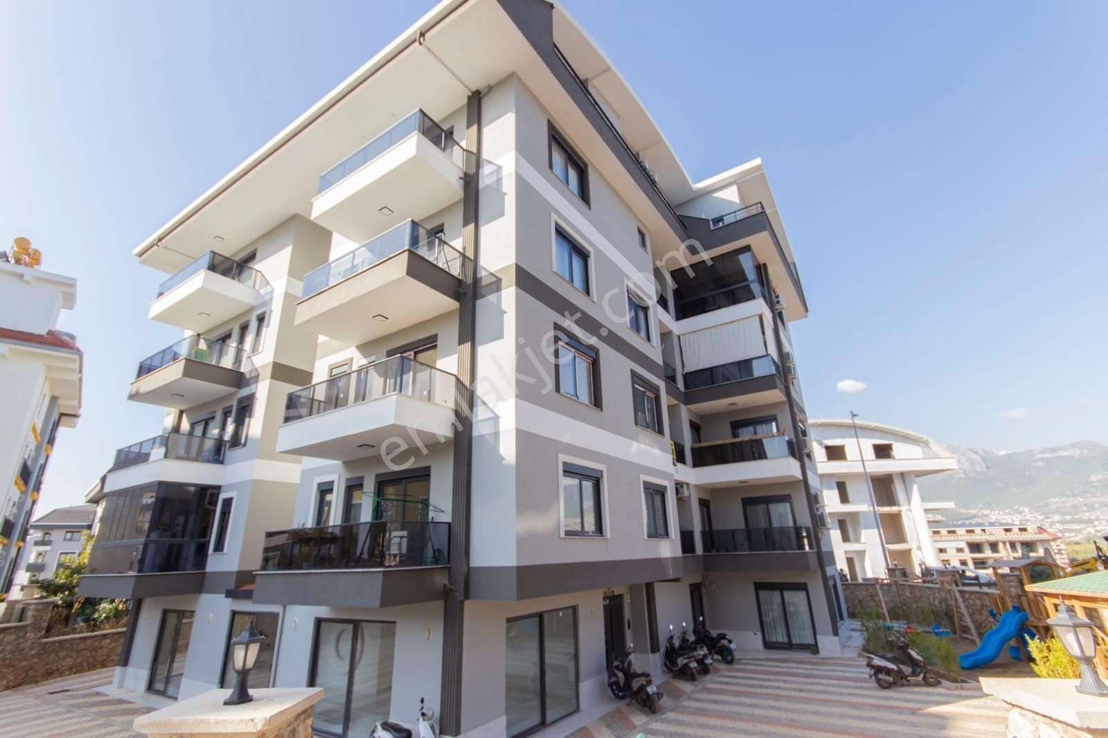 Oba Mah 6+1 Odalı Satılık Havuz Fıtnes Sauna Aktiviteli Daire - Görsel 28