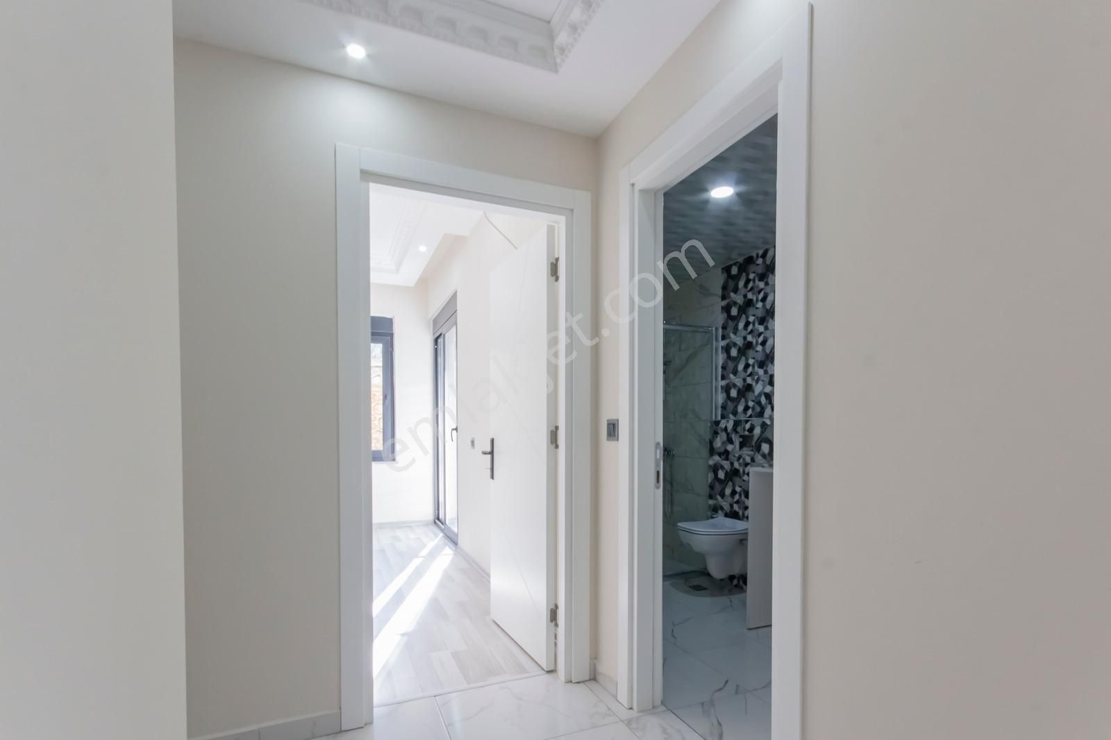 Oba Mah 6+1 Odalı Satılık Havuz Fıtnes Sauna Aktiviteli Daire - Görsel 15