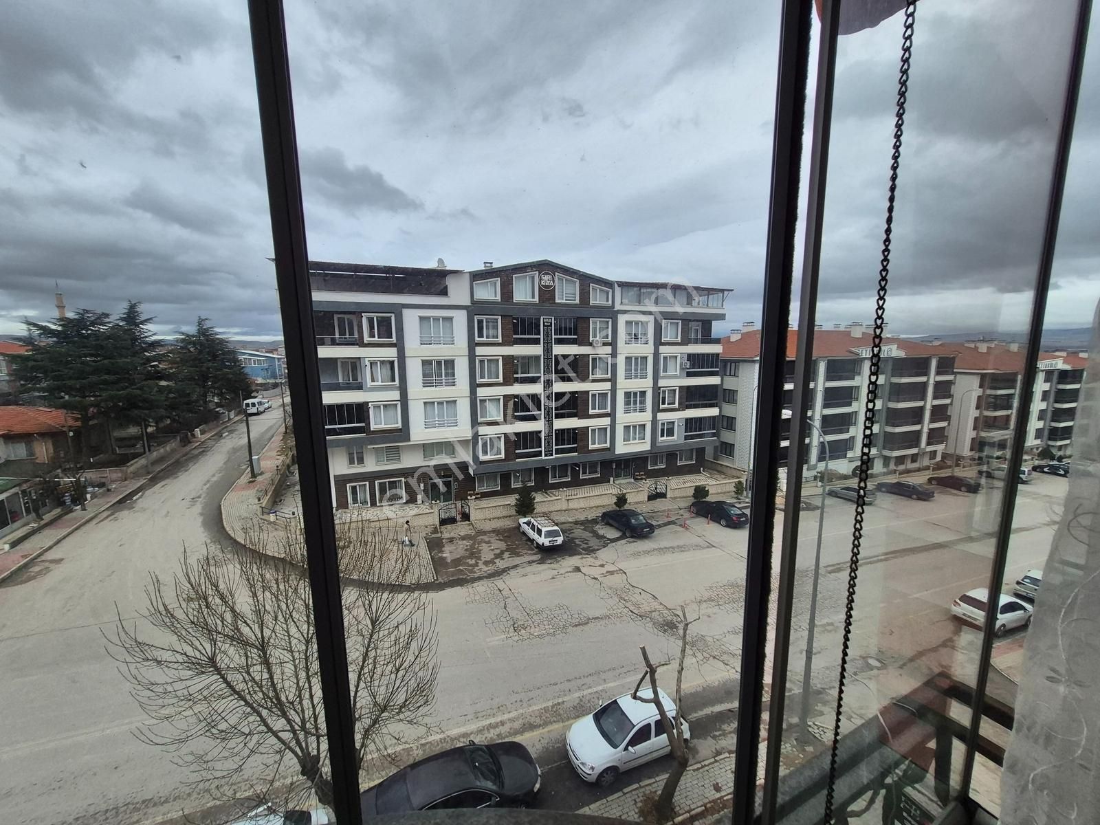 İlbey / Afyon Merkez Harbiş-gazi Mahallesinde 3+1 Daire + Dükkan - Görsel 19