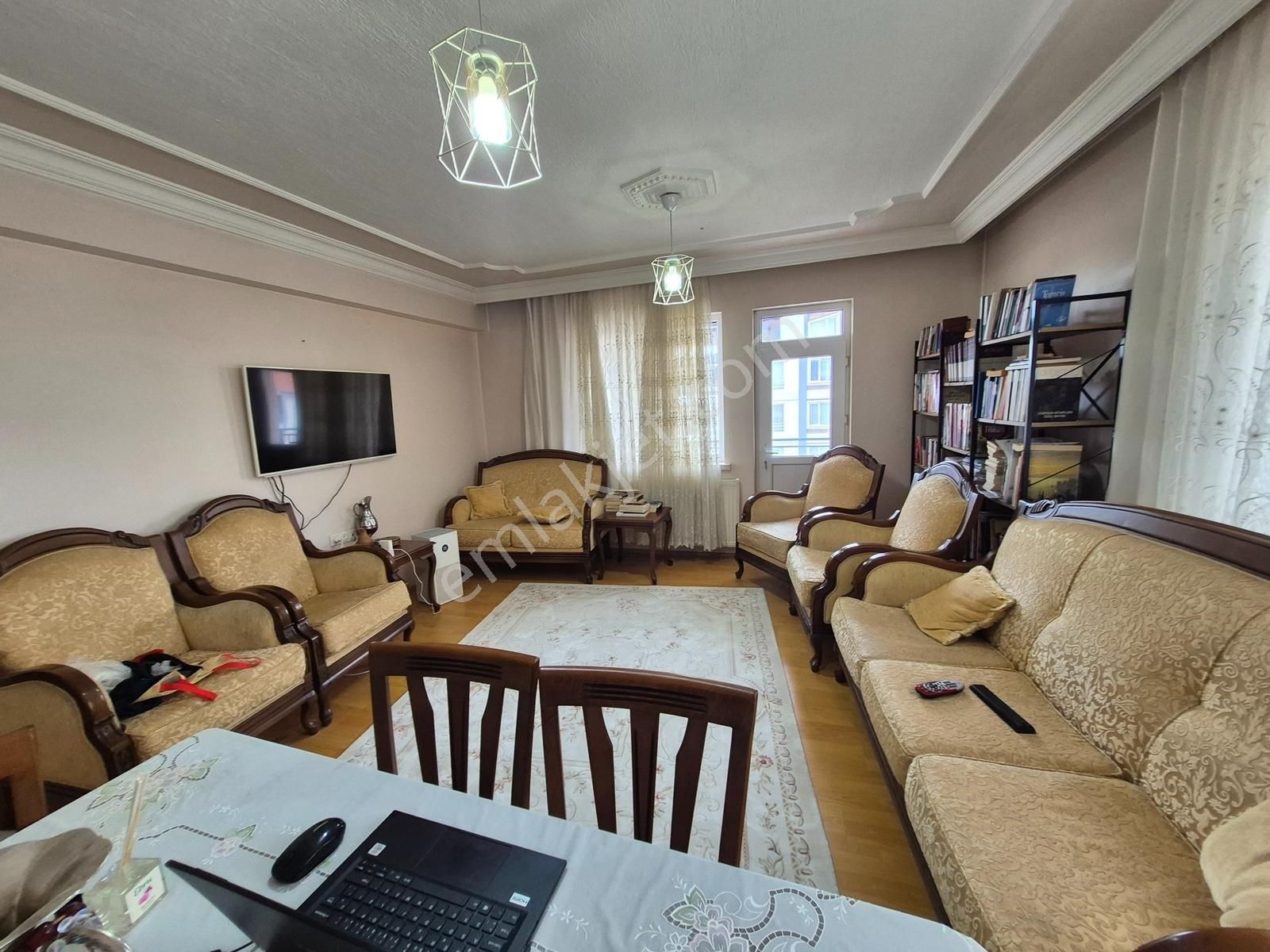 İlbey / Afyon Merkez Harbiş-gazi Mahallesinde 3+1 Daire + Dükkan - Görsel 10