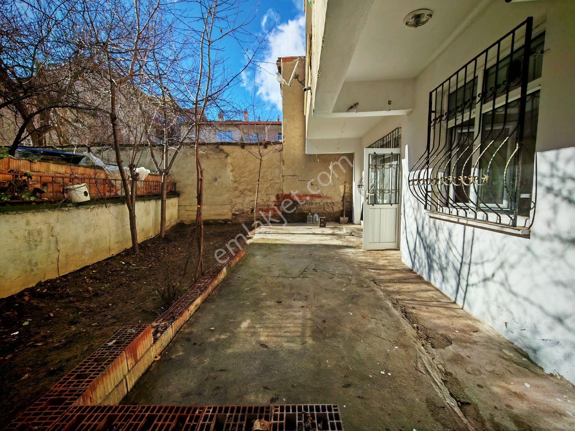 Polatlı Kurtuluş Mah. – Yeni Boyalı | Kombili | Bahçeli & Depolu 2,5+1 Bodrum Kat - Görsel 18