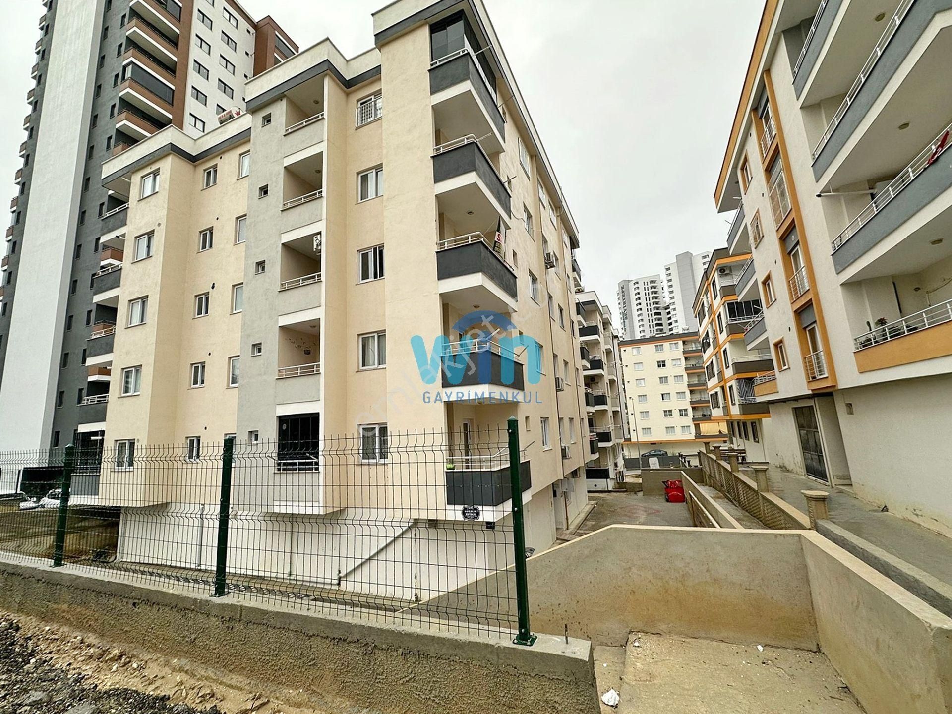 Win'den Tarsus Atatürk Mahallesinde Eşyalı Satılık 2+1 Daire