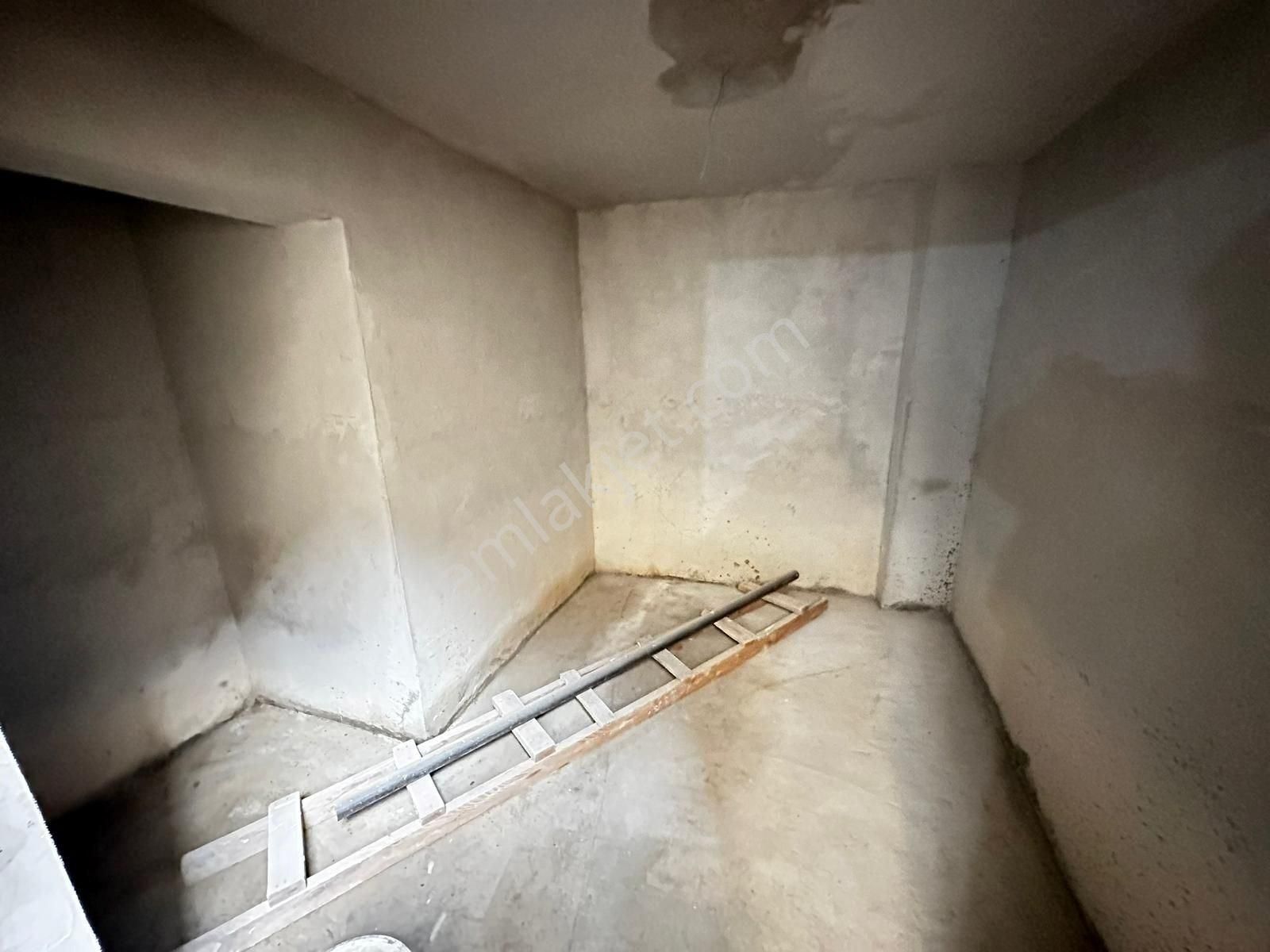 Bahçelievlerde Kiralık Cadde Üzeri Depolu Mağaza&dükkan - Görsel 17