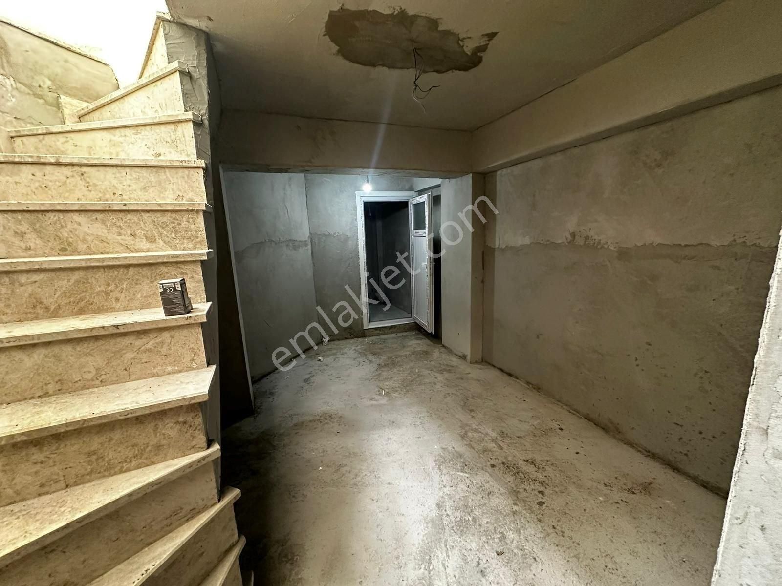 Bahçelievlerde Kiralık Cadde Üzeri Depolu Mağaza&dükkan - Görsel 19