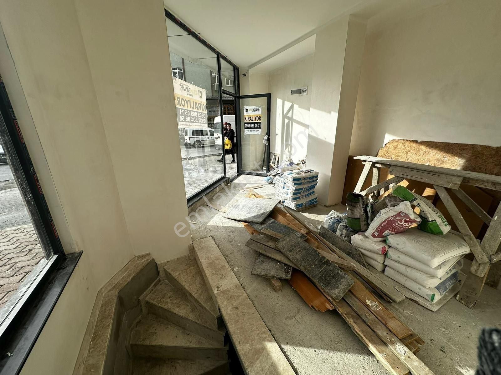 Bahçelievlerde Kiralık Cadde Üzeri Depolu Mağaza&dükkan - Görsel 21