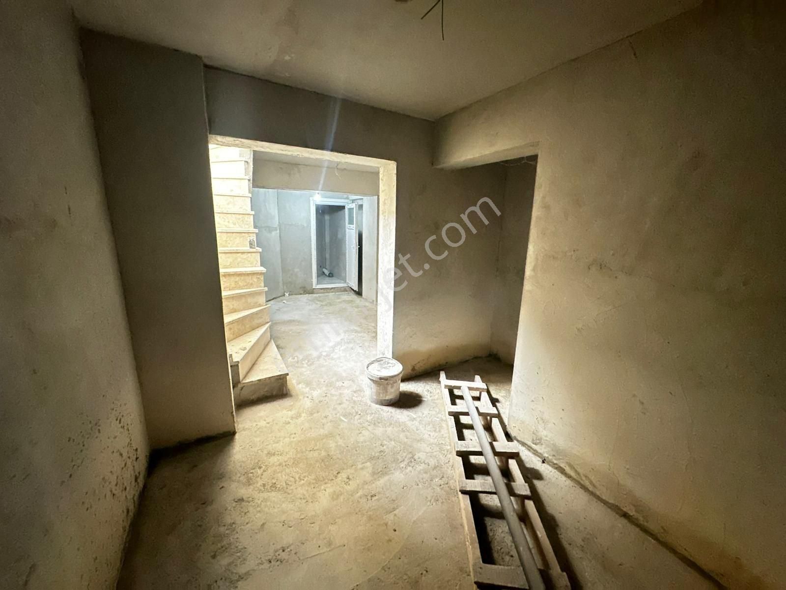 Bahçelievlerde Kiralık Cadde Üzeri Depolu Mağaza&dükkan - Görsel 15