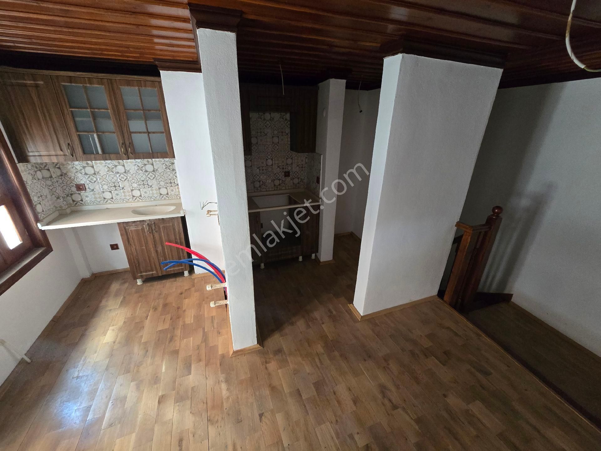 Altındağ Hacettepe Satılık Tarihi Köşk - Görsel 10