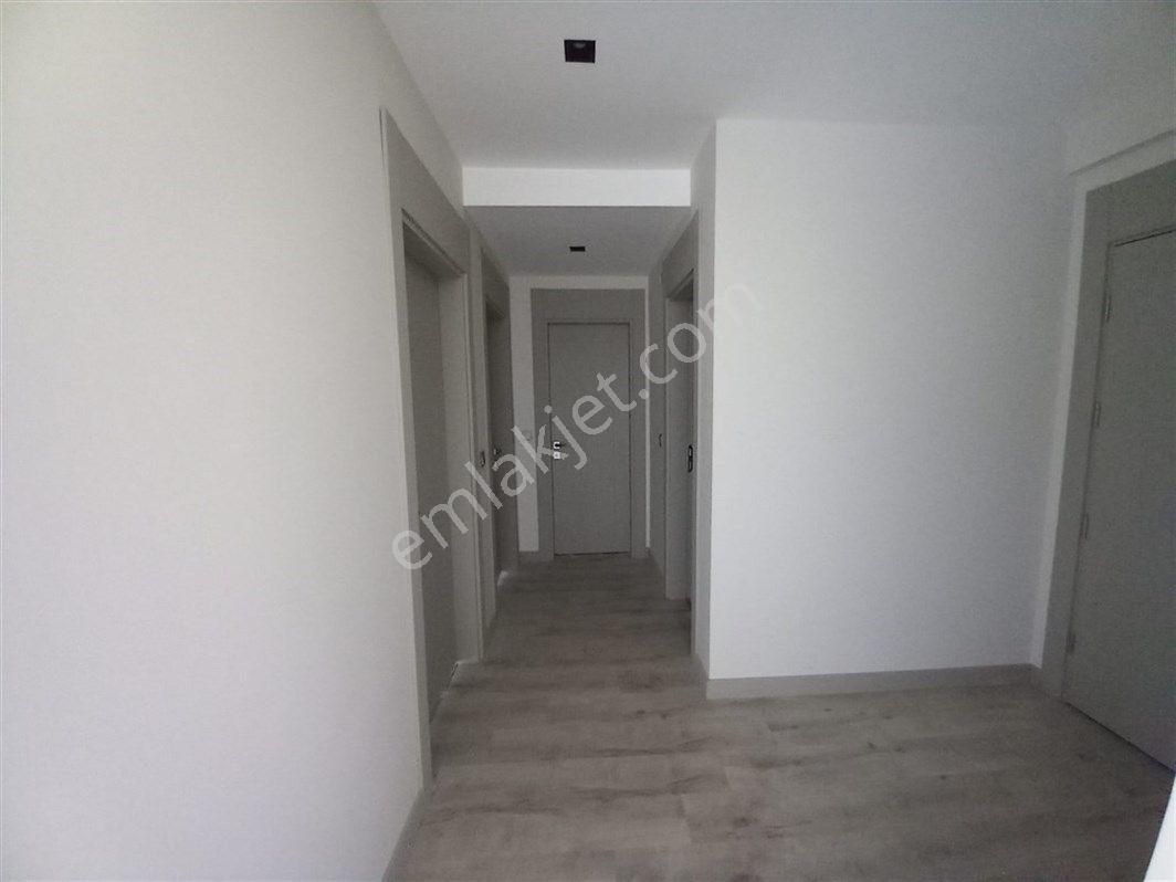 Bursa Nilüfer 30 Ağustos Zafer Mah. Kiralık 2+1 Havuzlu Lüx Sıfır Daire 25.000 Tl - Görsel 11