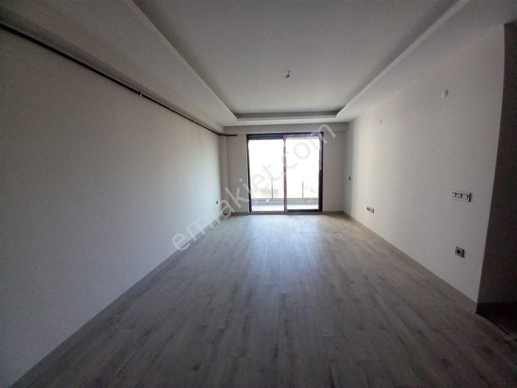 Bursa Nilüfer 30 Ağustos Zafer Mah. Kiralık 2+1 Havuzlu Lüx Sıfır Daire 25.000 Tl - Görsel 4