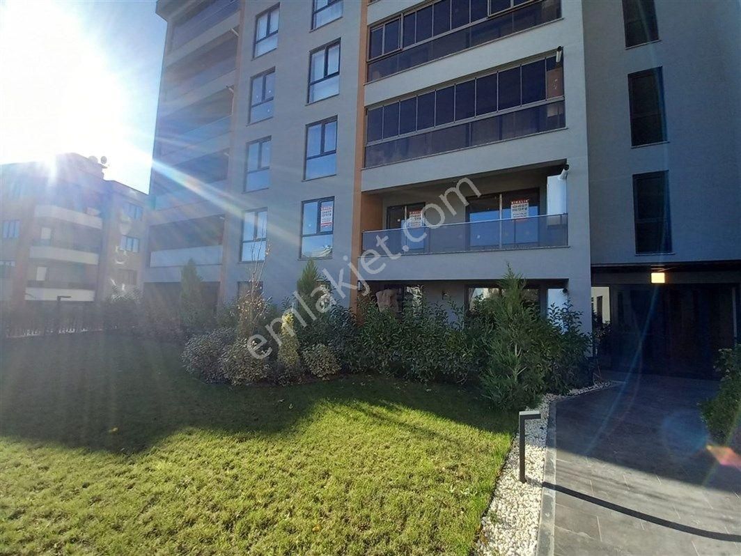Bursa Nilüfer 30 Ağustos Zafer Mah. Kiralık 2+1 Havuzlu Lüx Sıfır Daire 25.000 Tl - Görsel 31