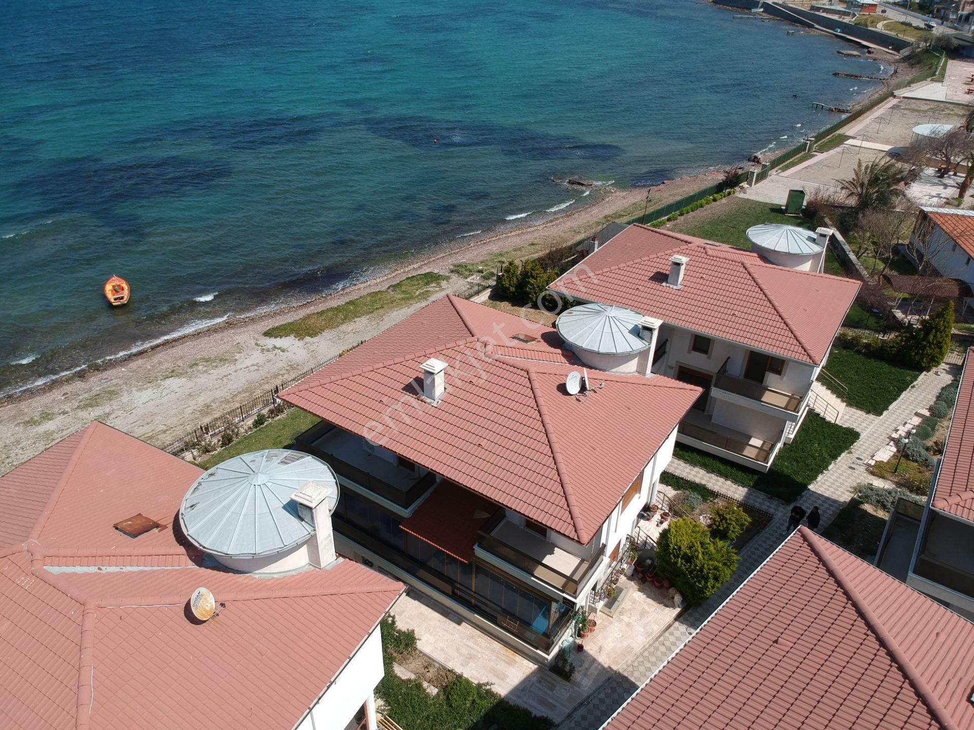 Balıkesir Ayvalık Ta Satılık Muhtesem Villa.denize Sıfır. - Görsel 4