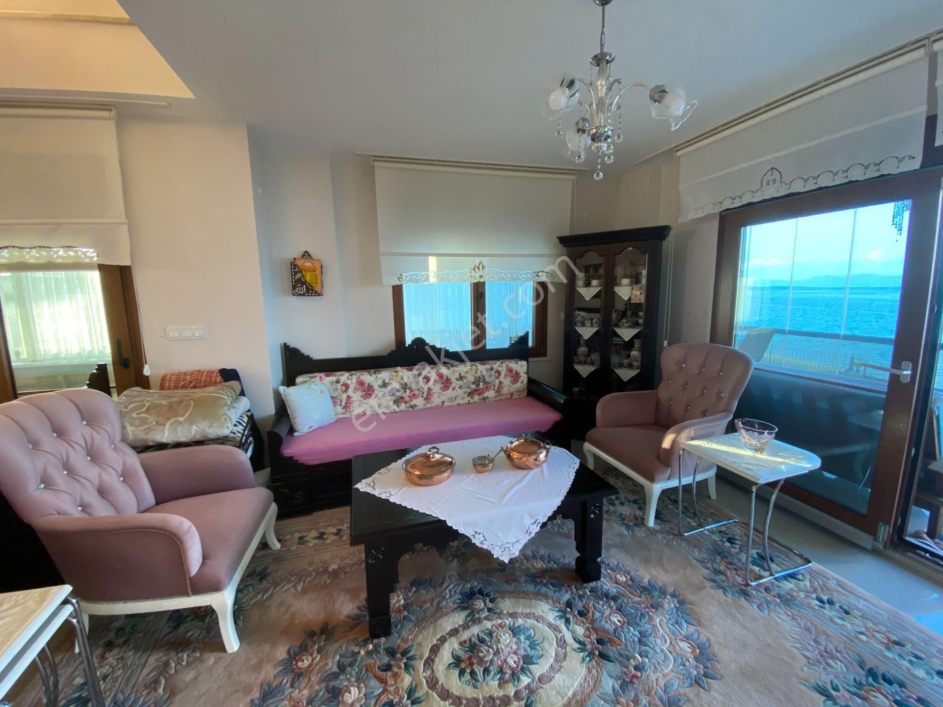 Balıkesir Ayvalık Ta Satılık Muhtesem Villa.denize Sıfır. - Görsel 7