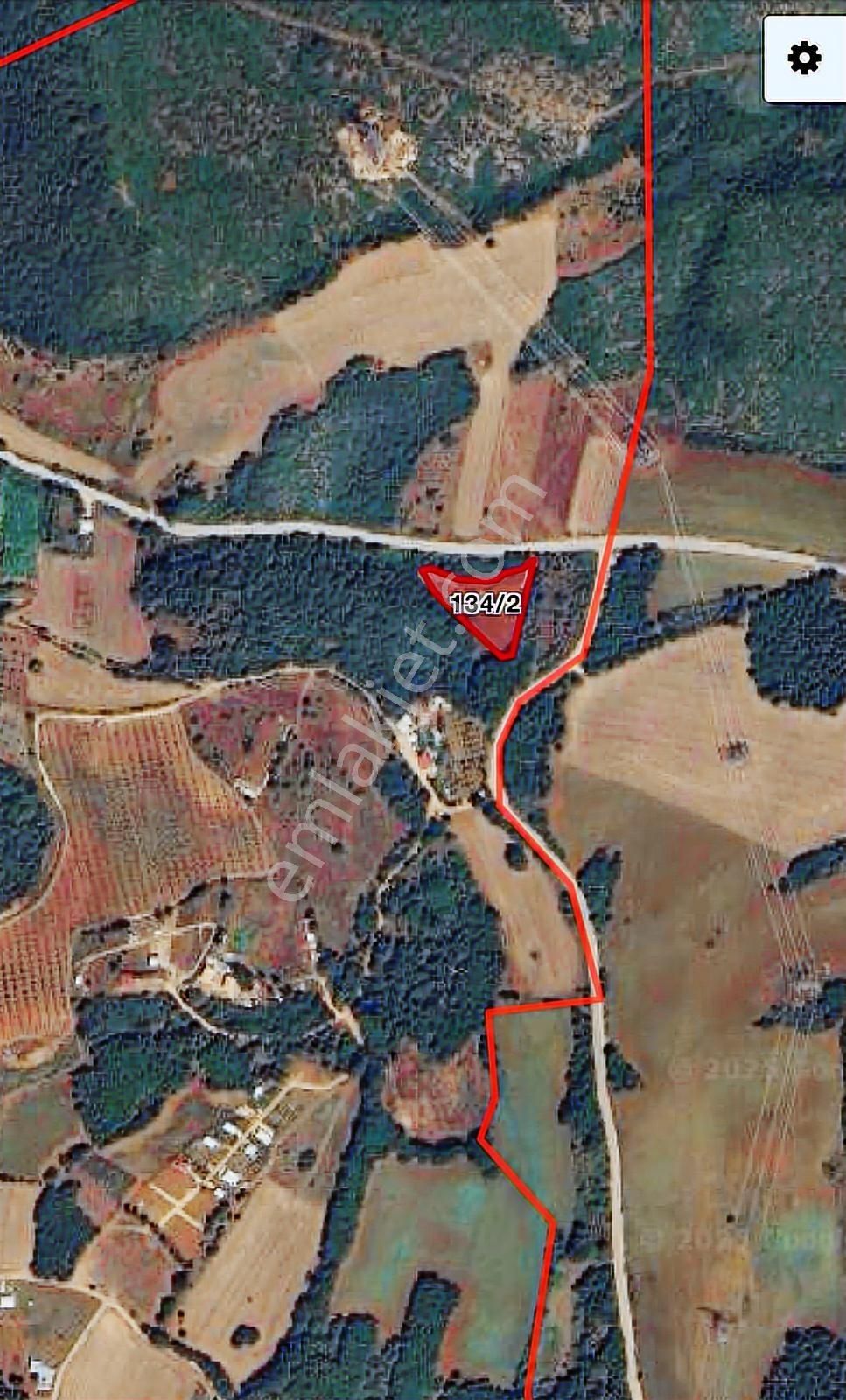 Erdoğanköy'de Anayola Sıfır Satılık Tarla