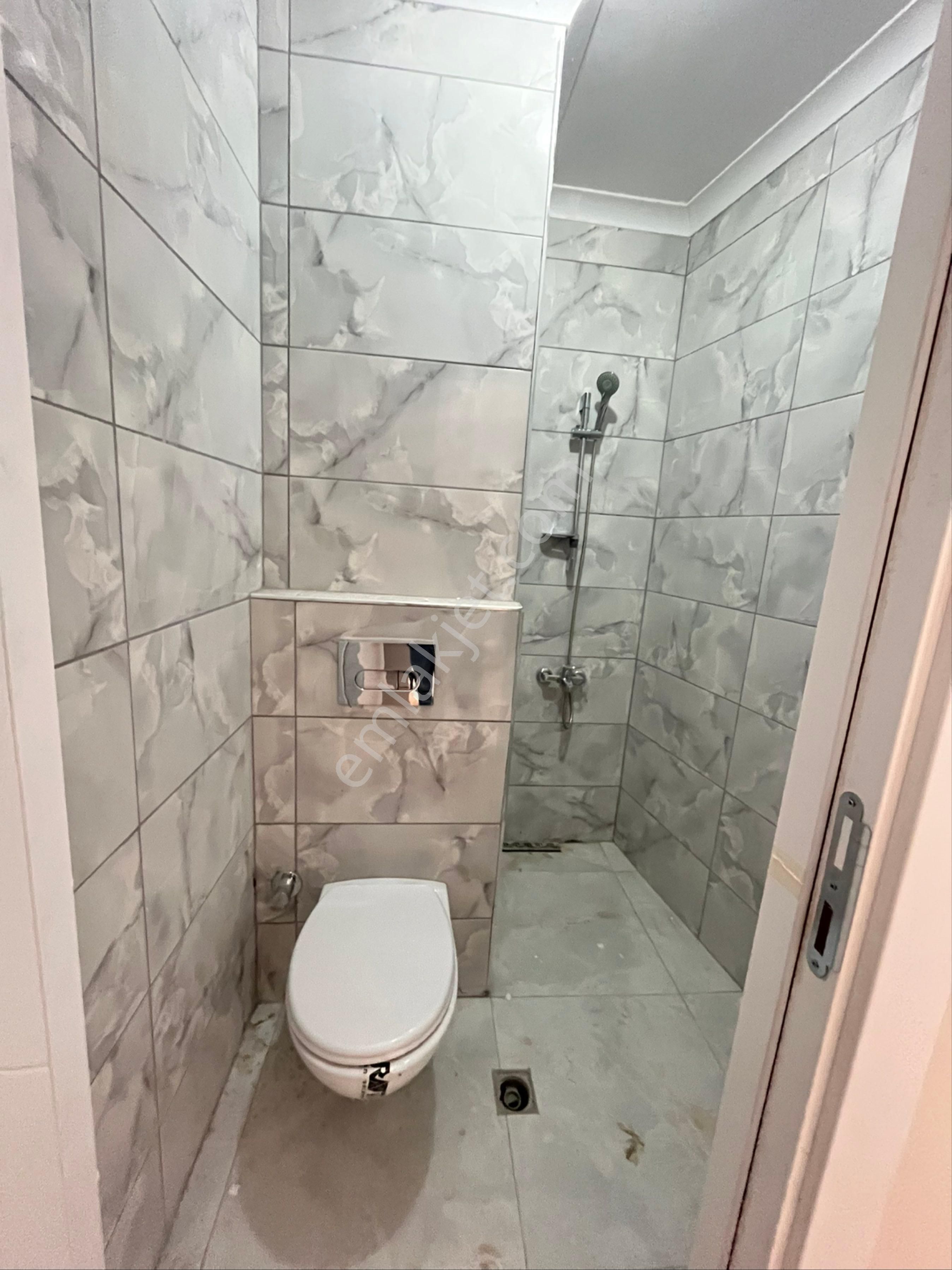 Adil Mahallesinde 5+1 İki Aile Yaşamına Uygun Çift Mutfaklı Satılık Daire - Görsel 10