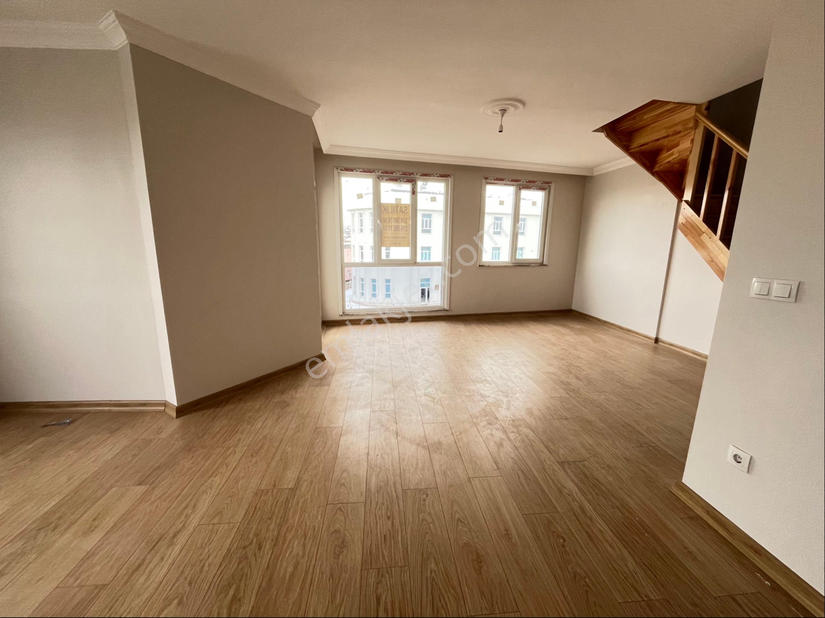 Adil Mahallesinde 5+1 İki Aile Yaşamına Uygun Çift Mutfaklı Satılık Daire - Görsel 4