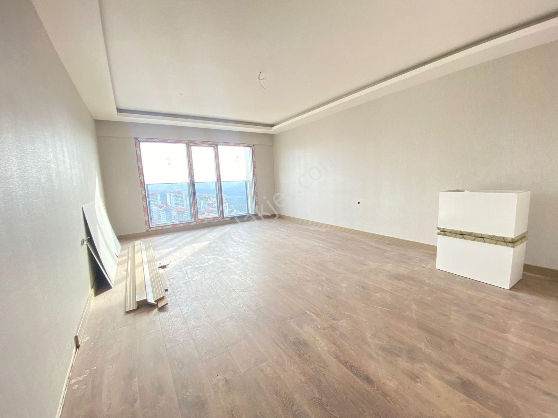 Ege'de Hyb Twin Twors İkiz Kulede Katta Full Yapılı 3.5+1 Satılık Daire !!! - Görsel 4