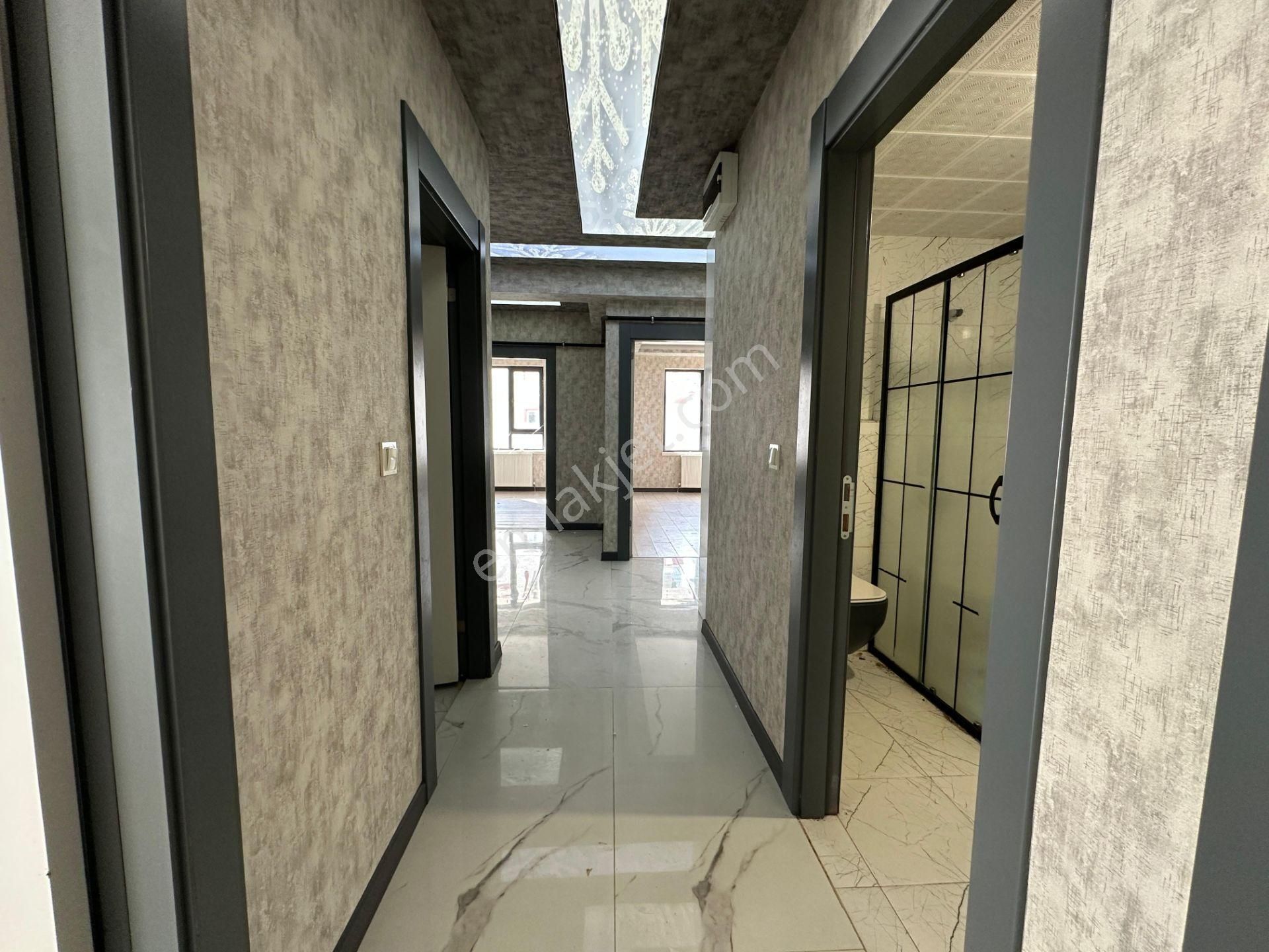 Özçeliklerden Haftanın Fırsat Dairesi Full Yapılı Emsalsiz 3+1 - Görsel 25