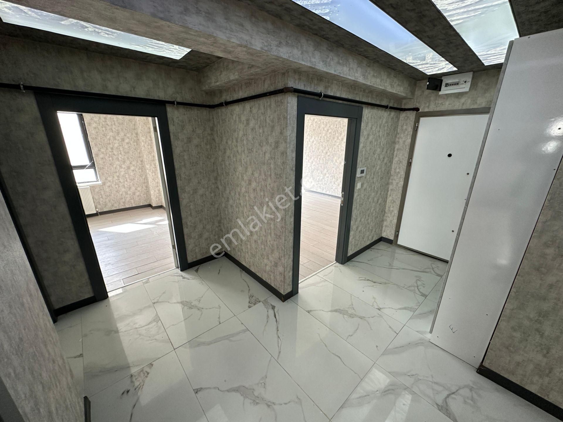 Özçeliklerden Haftanın Fırsat Dairesi Full Yapılı Emsalsiz 3+1 - Görsel 14