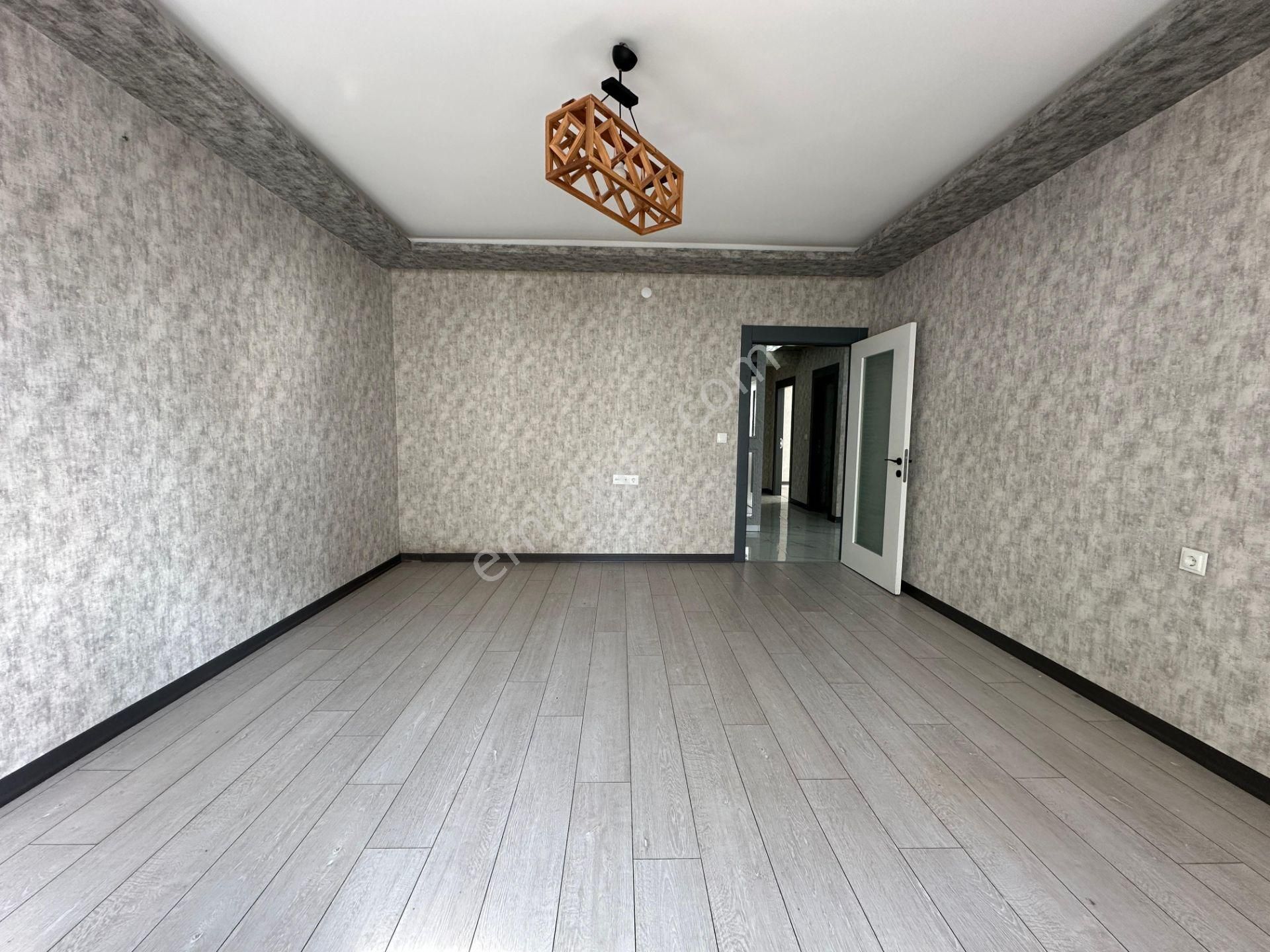 Özçeliklerden Haftanın Fırsat Dairesi Full Yapılı Emsalsiz 3+1 - Görsel 28