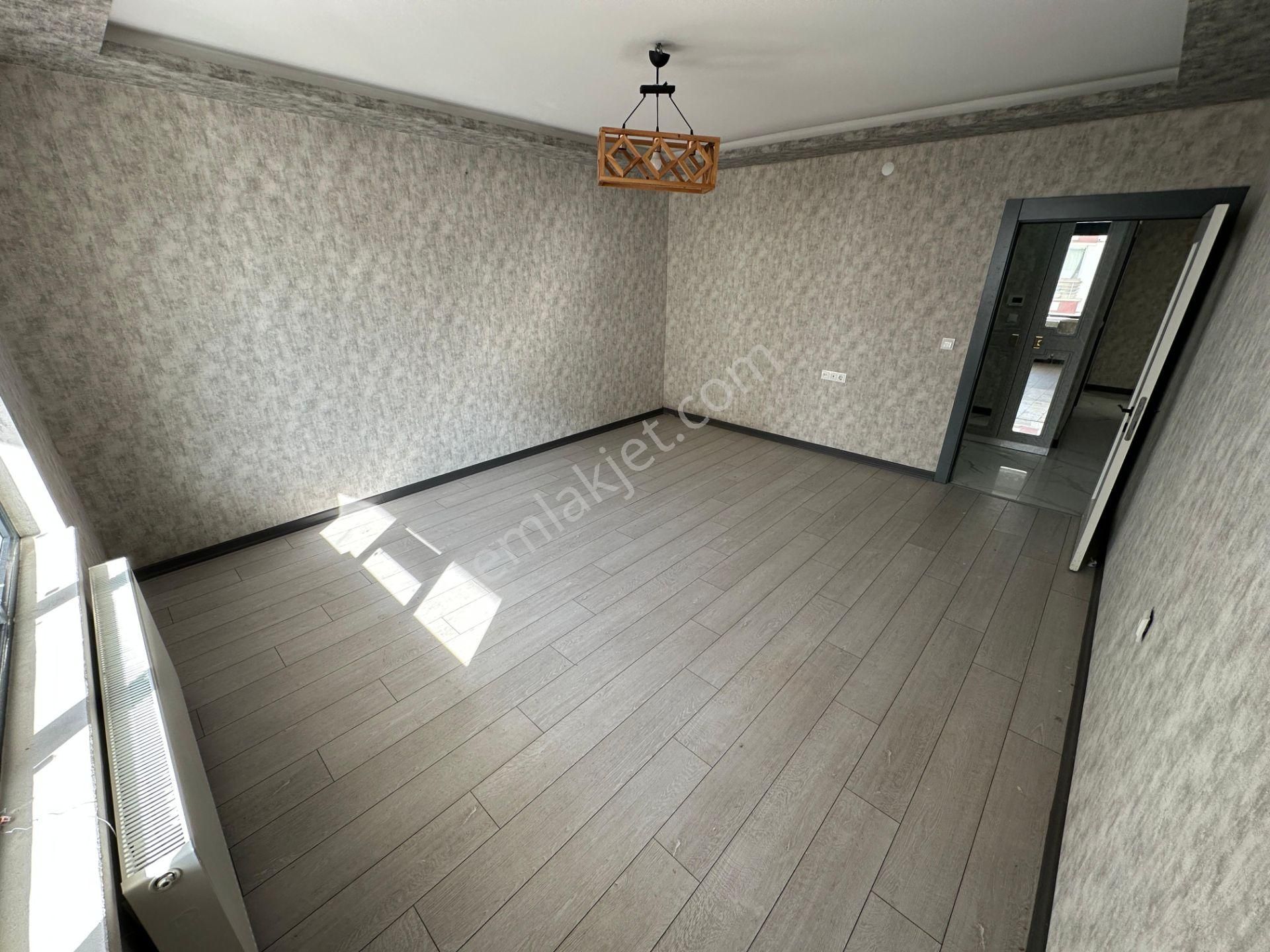 Özçeliklerden Haftanın Fırsat Dairesi Full Yapılı Emsalsiz 3+1 - Görsel 33