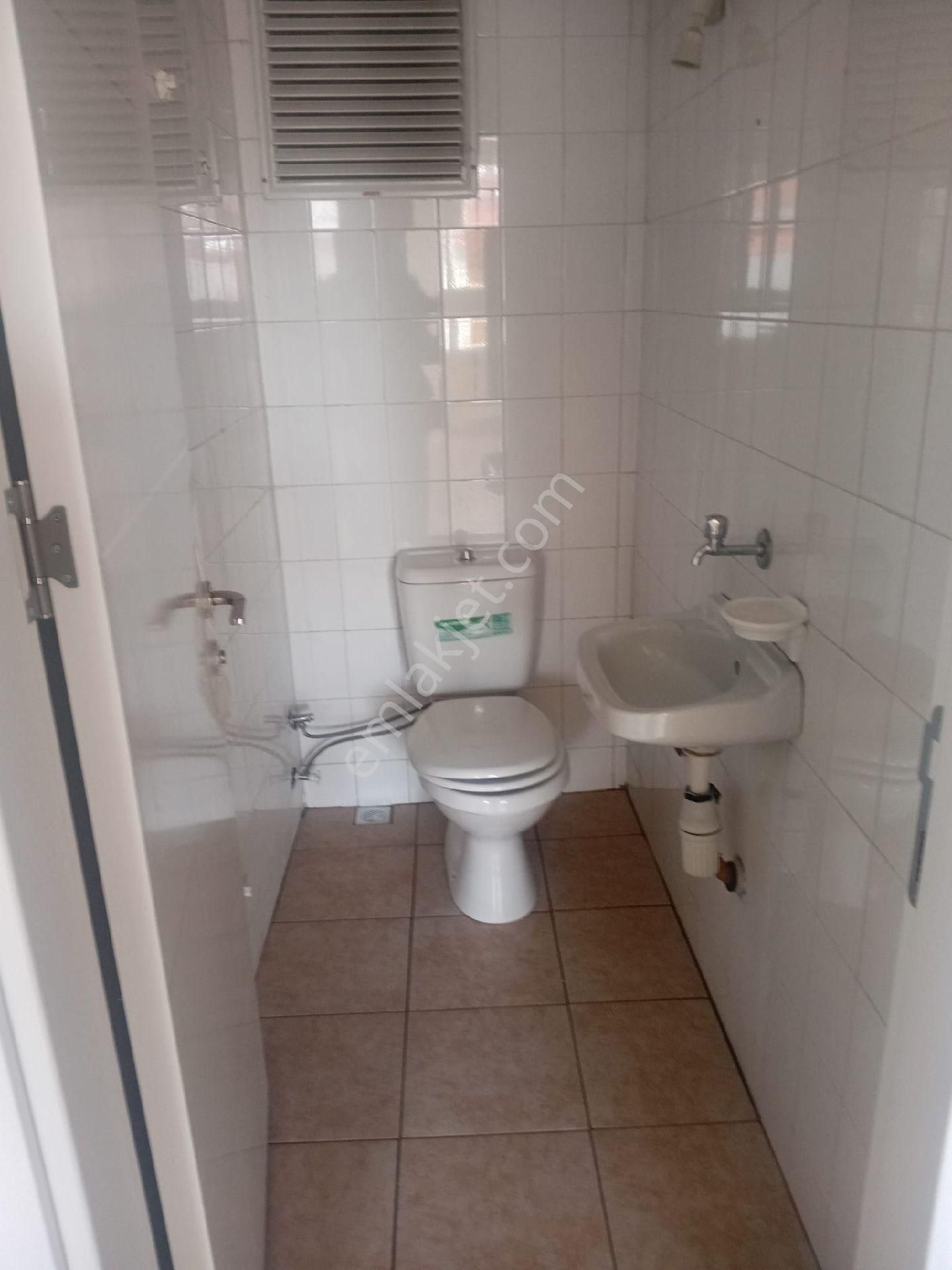 İzmir.bayraklı.oamangazıde.satılık.3+1.bos.daıre.4.750000 - Görsel 26