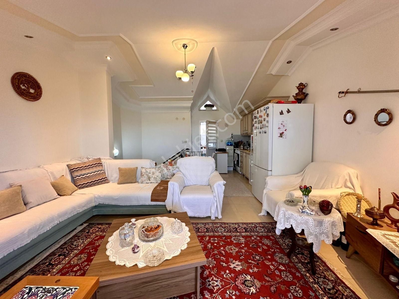 Didimde Havuzlu Sitede Satılık 3+1 Dublex Daire - Görsel 9