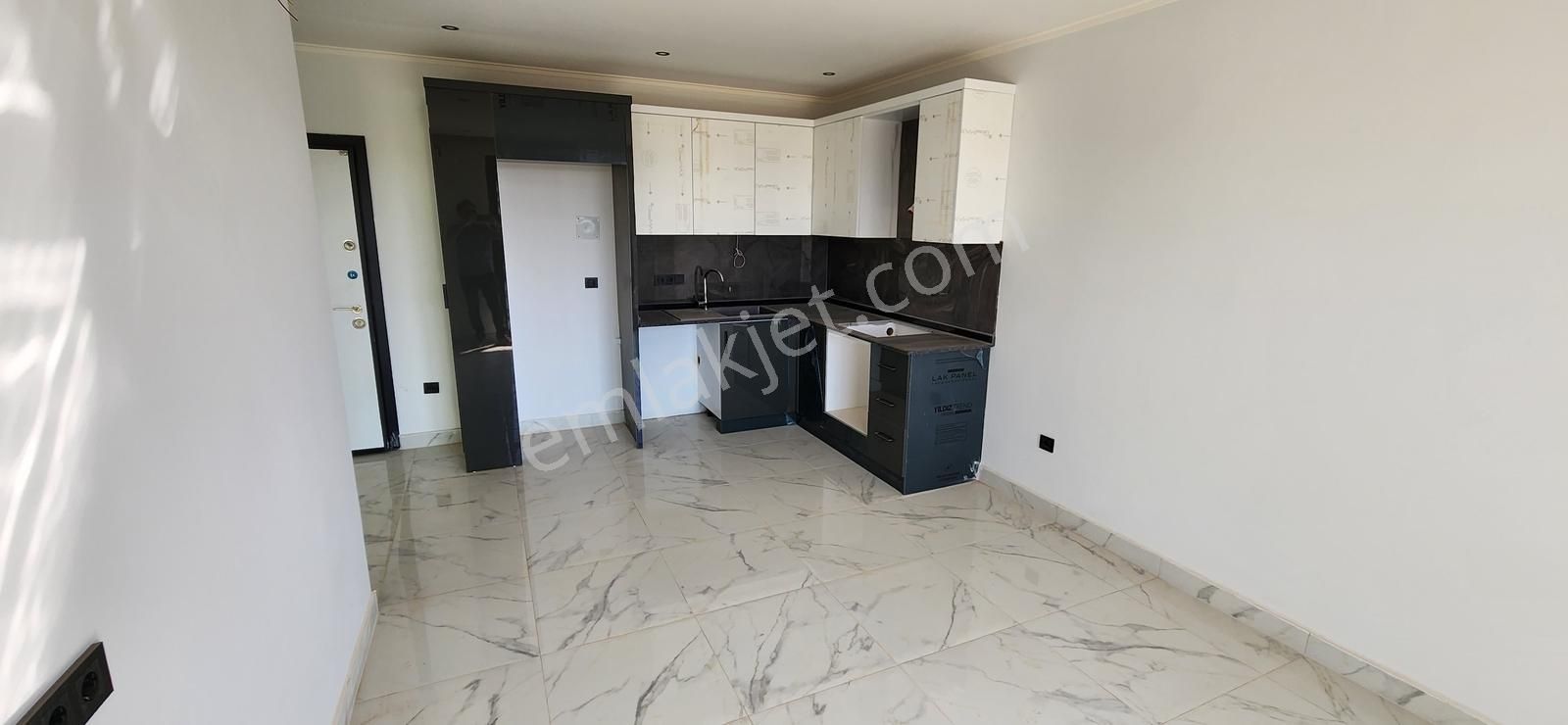 Acil Satılık !!! Oba Sea Pearl Park 1+1 3. Kat Full Aktivite - Görsel 18