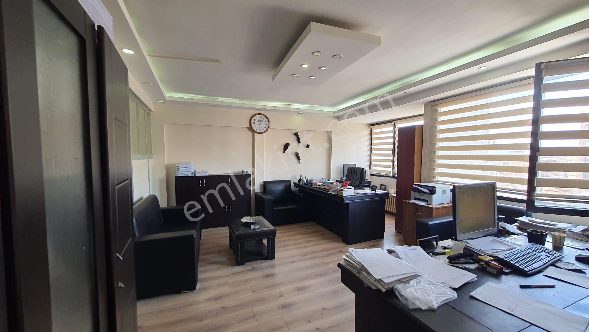 Koçaş İşmerkezinde 1+1 İçi Yapılı Kiralık Ofis - Görsel 8