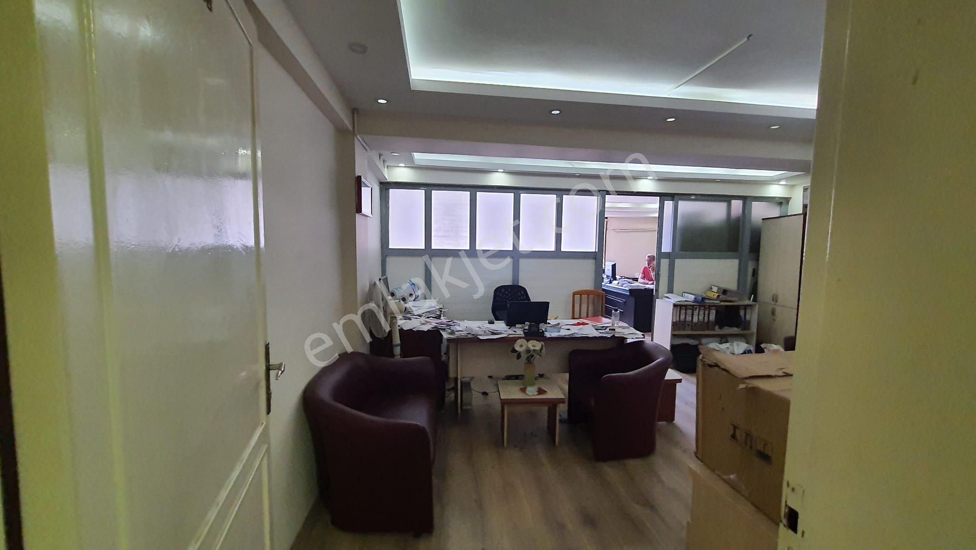 Koçaş İşmerkezinde 1+1 İçi Yapılı Kiralık Ofis - Görsel 6