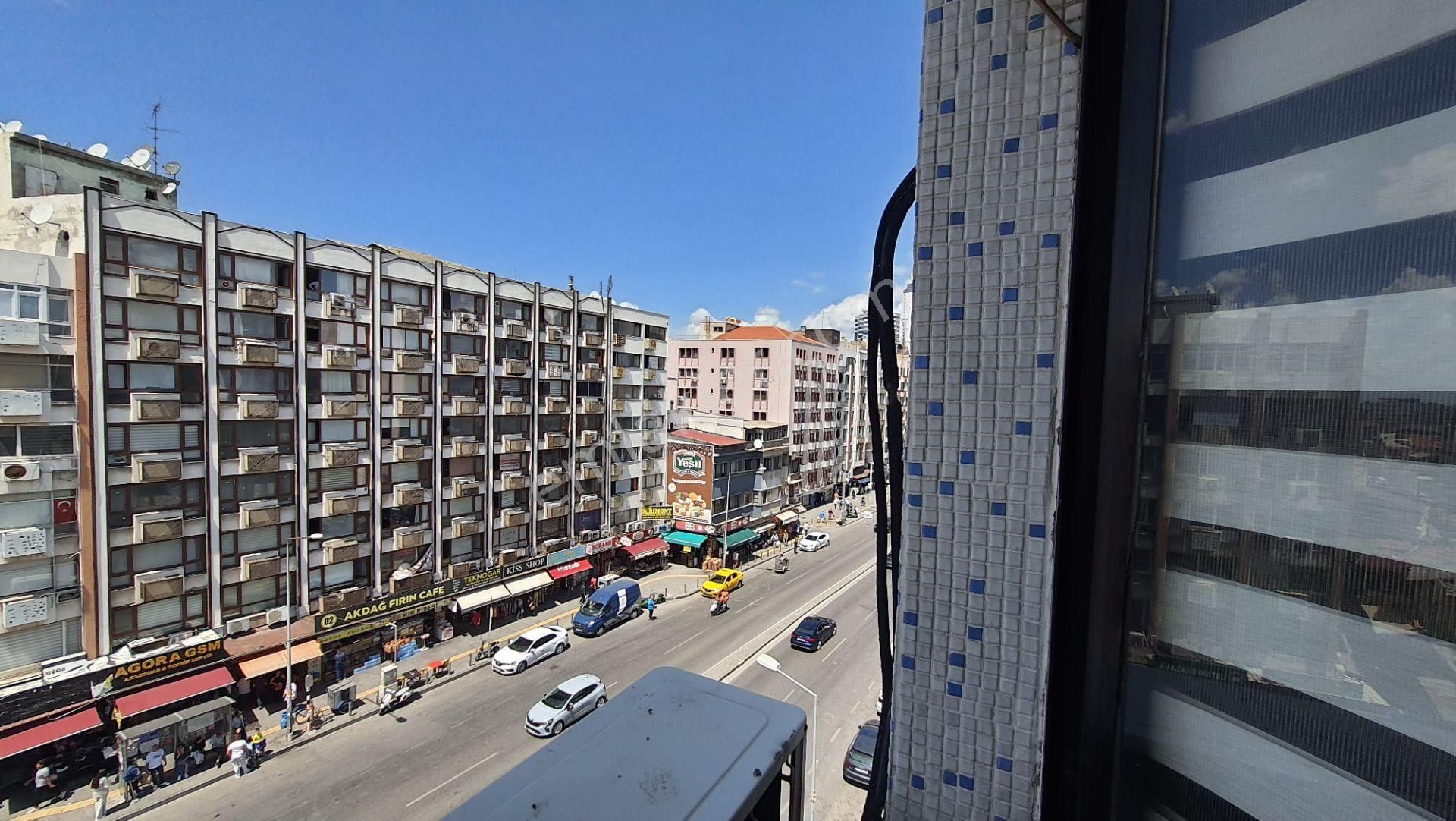 Koçaş İşmerkezinde 1+1 İçi Yapılı Kiralık Ofis - Görsel 25