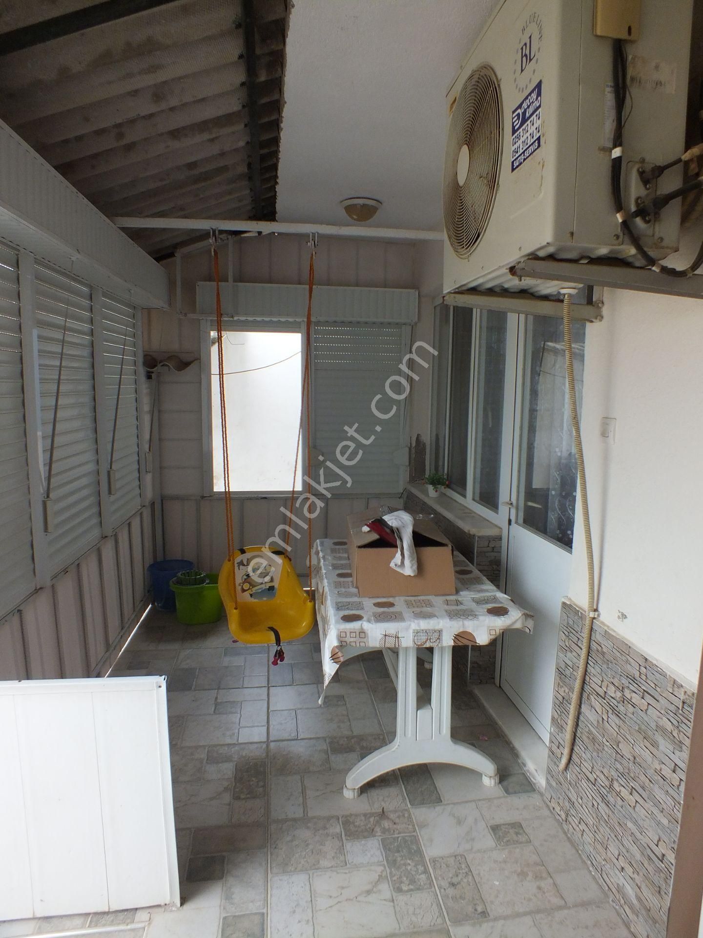 Sevindikli Mahallesinde Satılık 2 Katlı Müstakil Ev - Görsel 4