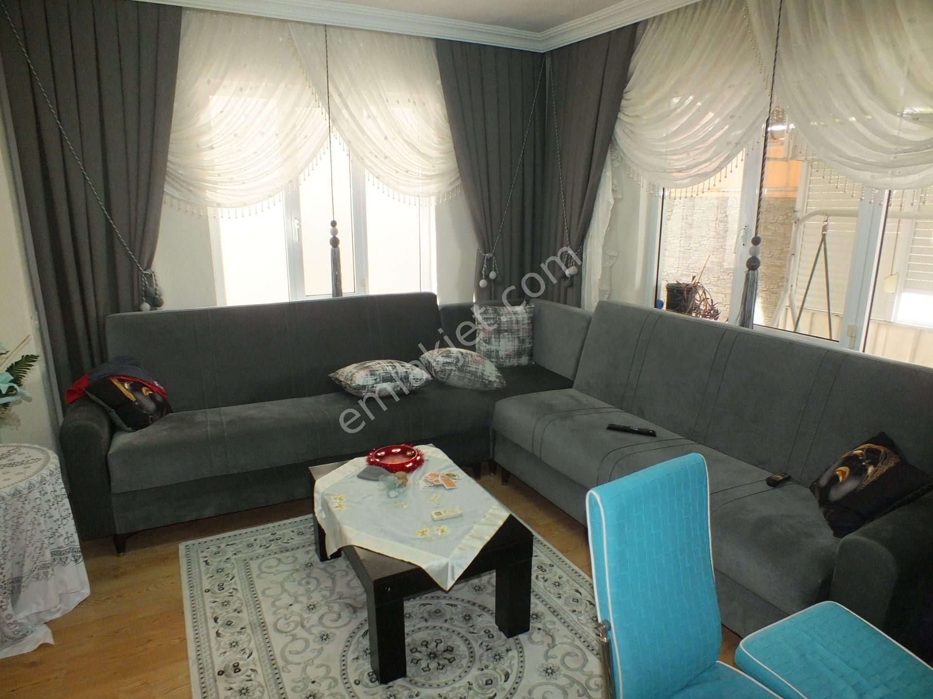 Sevindikli Mahallesinde Satılık 2 Katlı Müstakil Ev - Görsel 6