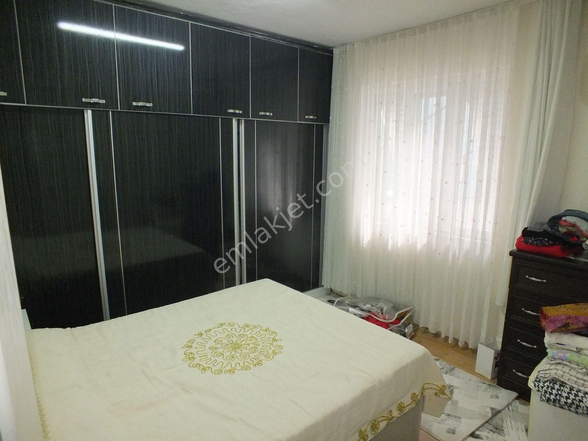 Sevindikli Mahallesinde Satılık 2 Katlı Müstakil Ev - Görsel 12