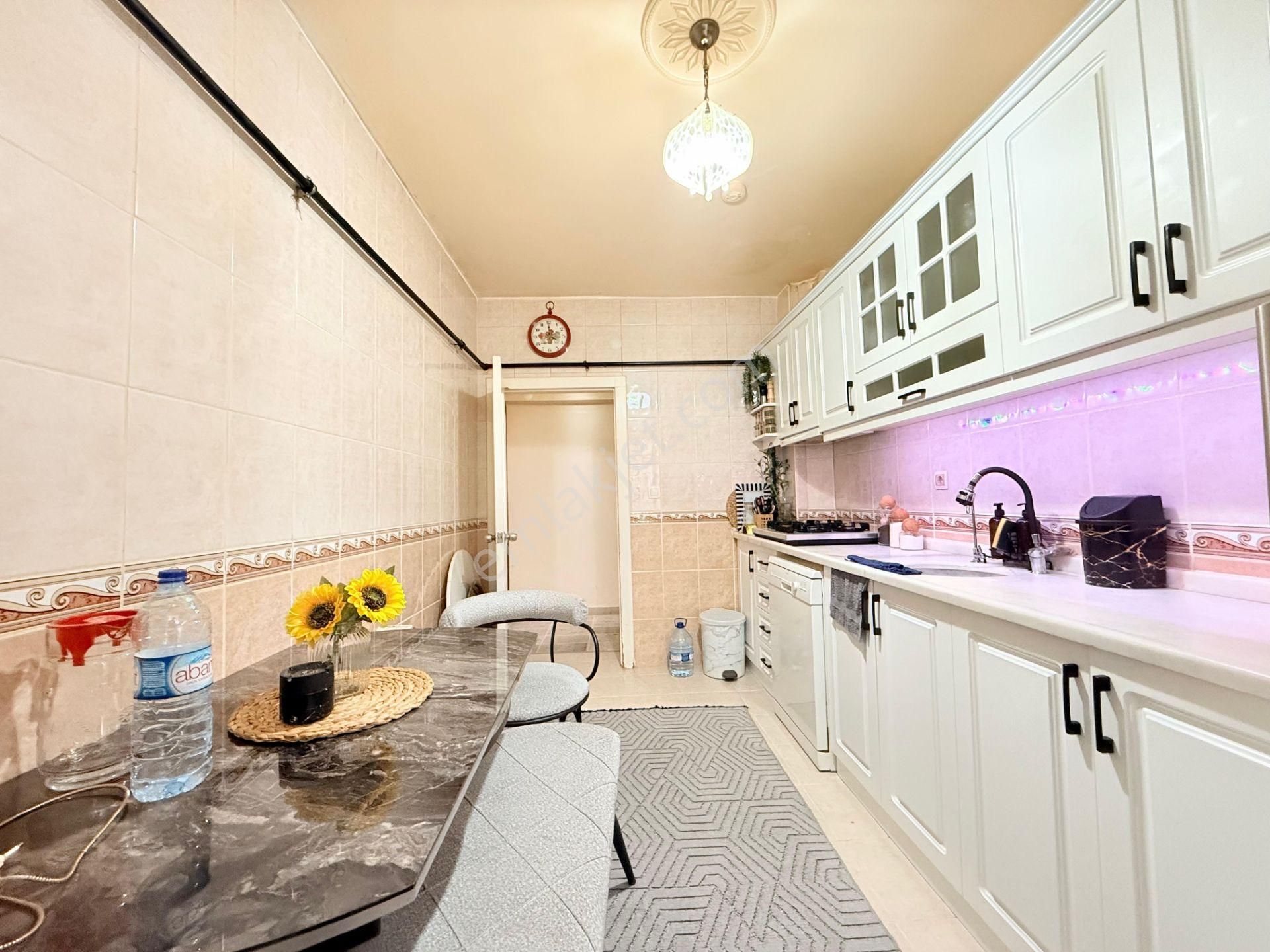 Kaleck Emlak'tan Merkezi Konumda 3+1 Masrafsız Temiz Daire