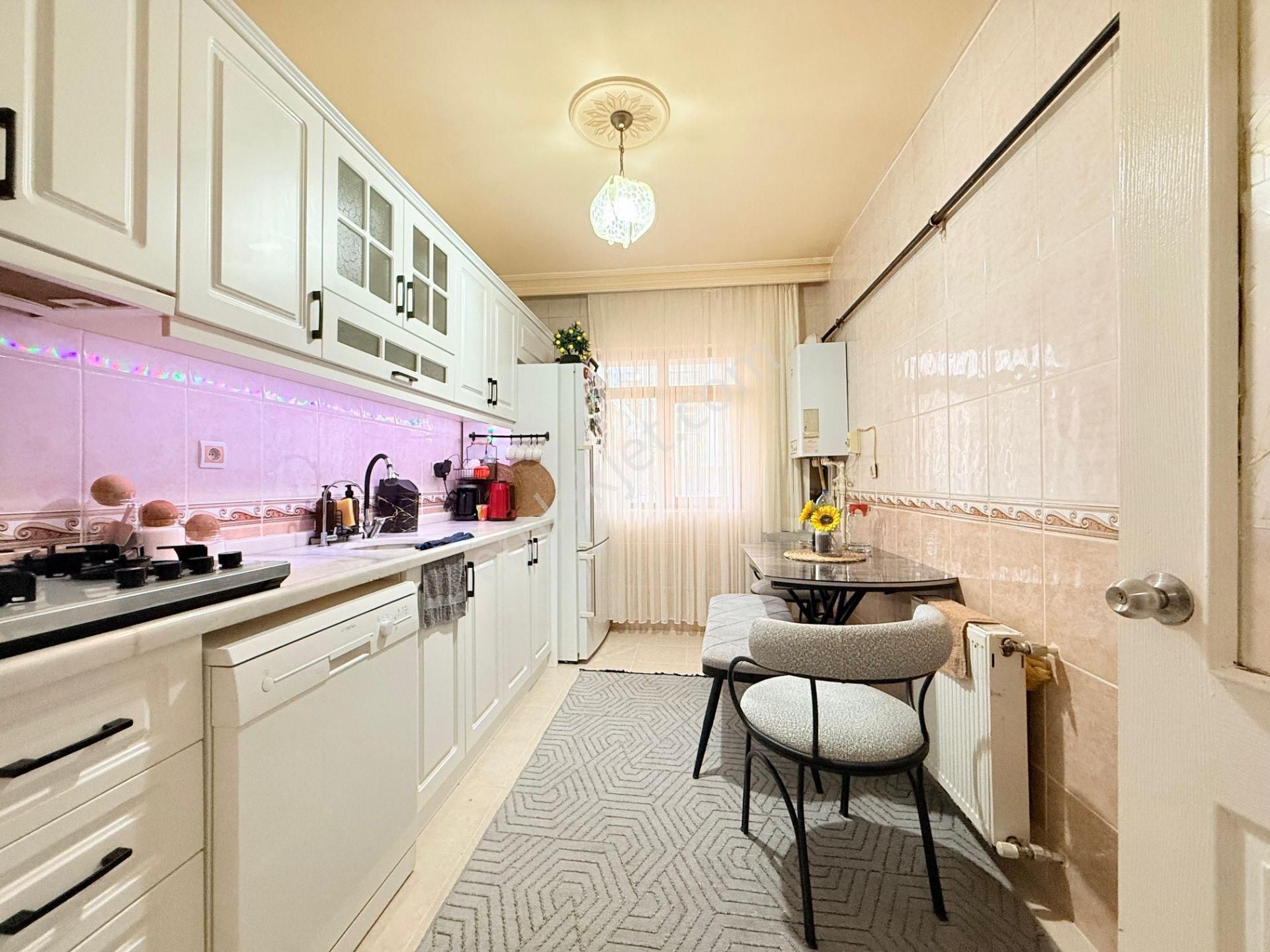 Kaleck Emlak'tan Merkezi Konumda 3+1 Masrafsız Temiz Daire - Görsel 3