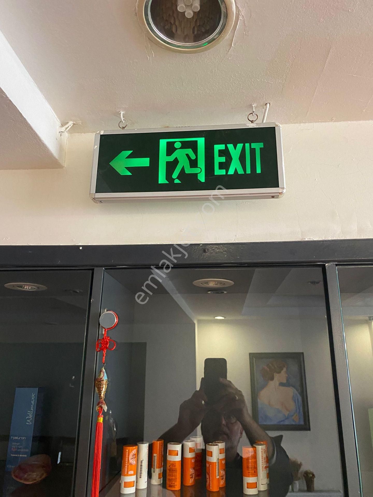 Bakırköyün En Değerli Aksı | Ebuziya Caddesi | Sahile 200 M - Görsel 5