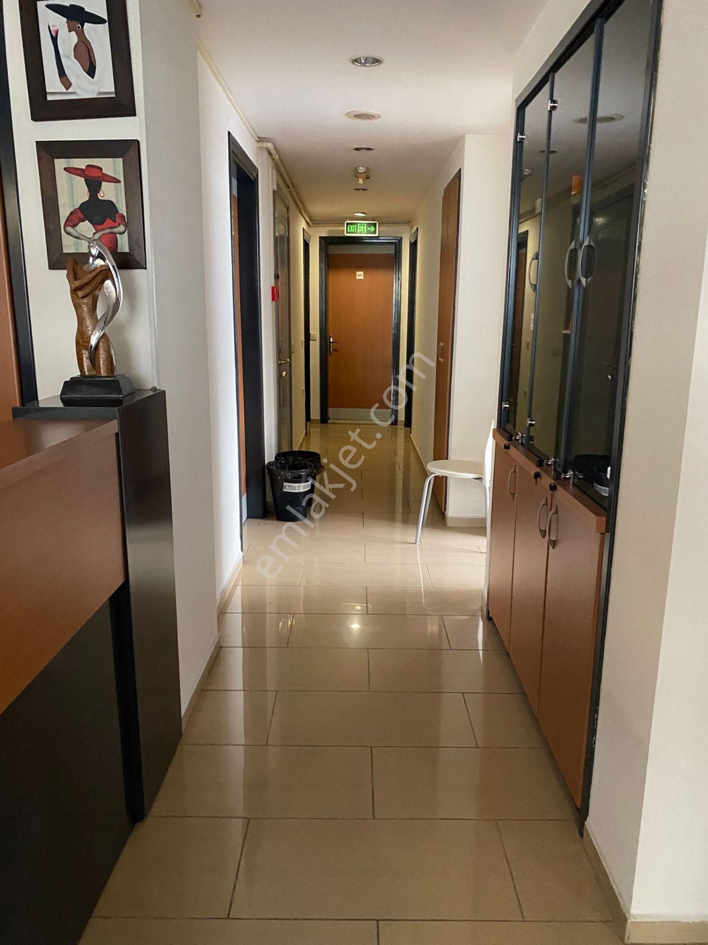 Bakırköyün En Değerli Aksı | Ebuziya Caddesi | Sahile 200 M - Görsel 3