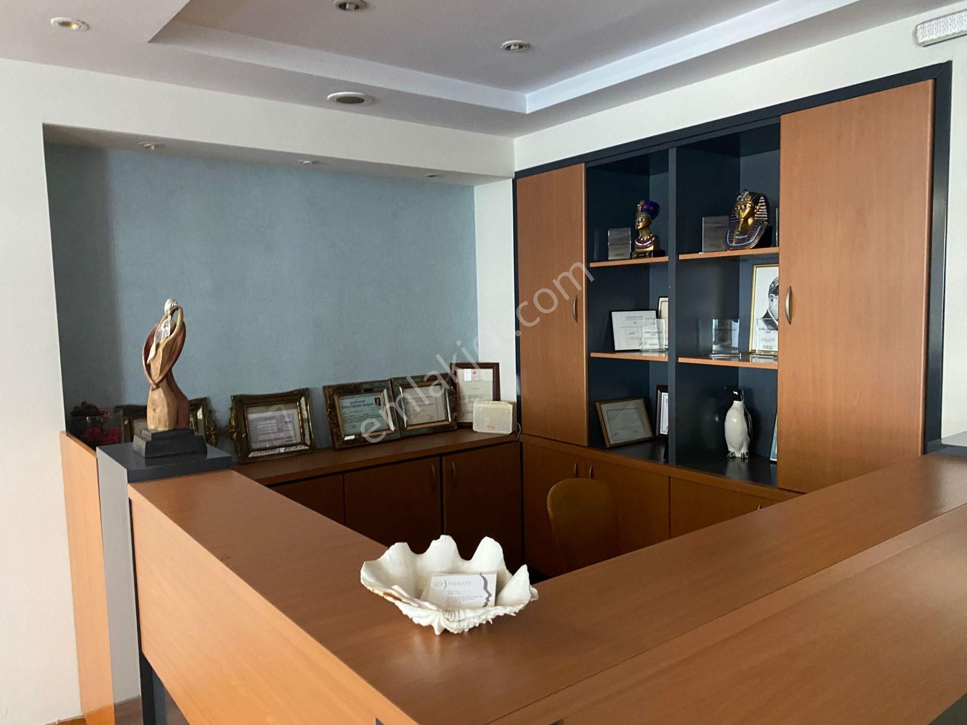 Bakırköyün En Değerli Aksı | Ebuziya Caddesi | Sahile 200 M - Görsel 4