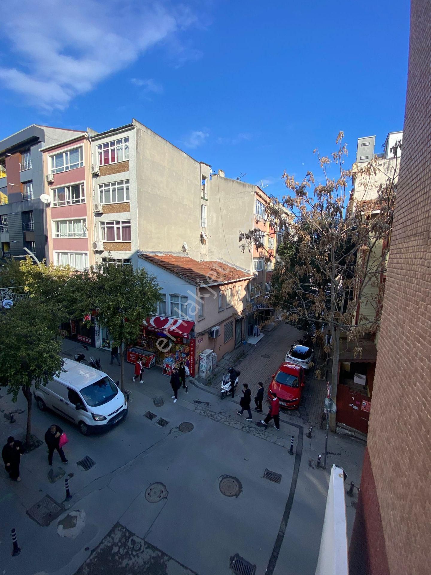 Bakırköyün En Değerli Aksı | Ebuziya Caddesi | Sahile 200 M - Görsel 16