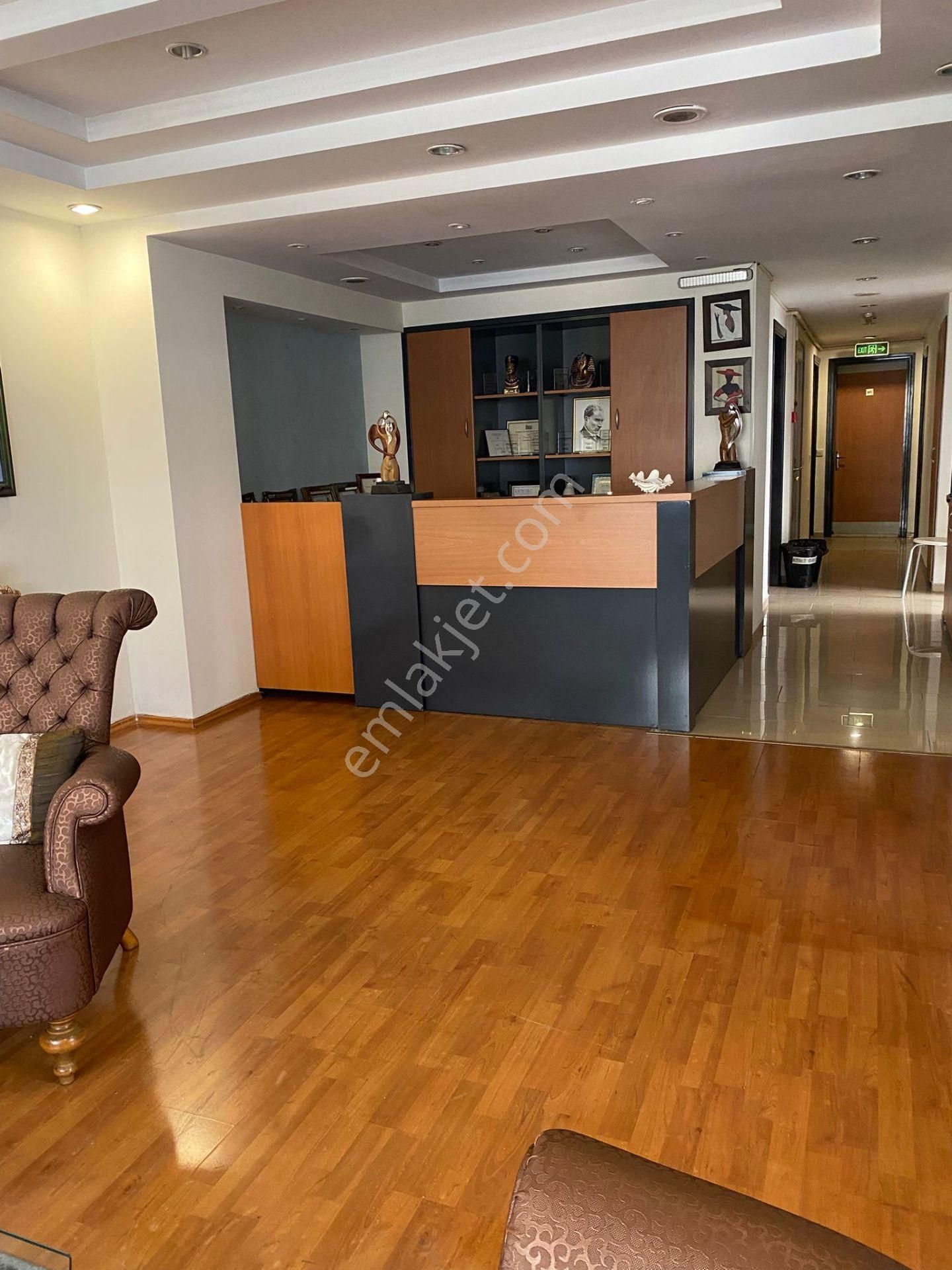 Bakırköyün En Değerli Aksı | Ebuziya Caddesi | Sahile 200 M - Görsel 10