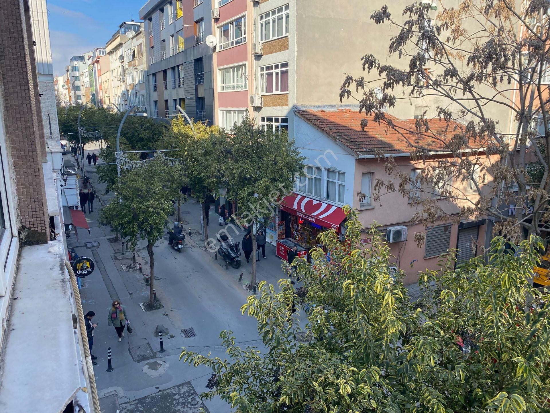 Bakırköyün En Değerli Aksı | Ebuziya Caddesi | Sahile 200 M - Görsel 22