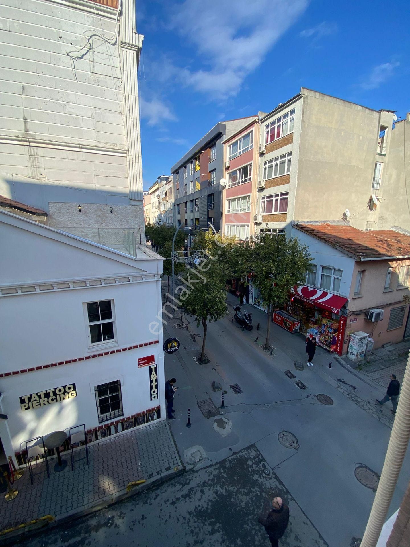 Bakırköyün En Değerli Aksı | Ebuziya Caddesi | Sahile 200 M - Görsel 18