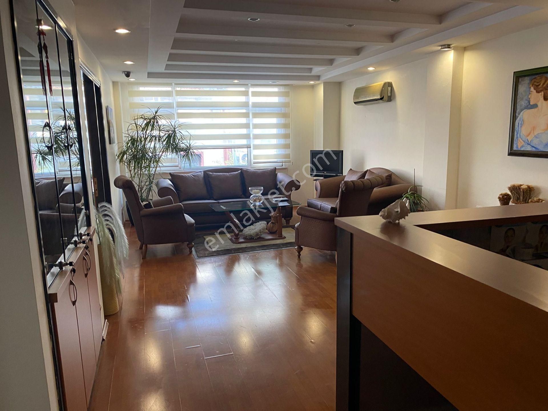 Bakırköyün En Değerli Aksı | Ebuziya Caddesi | Sahile 200 M - Görsel 11