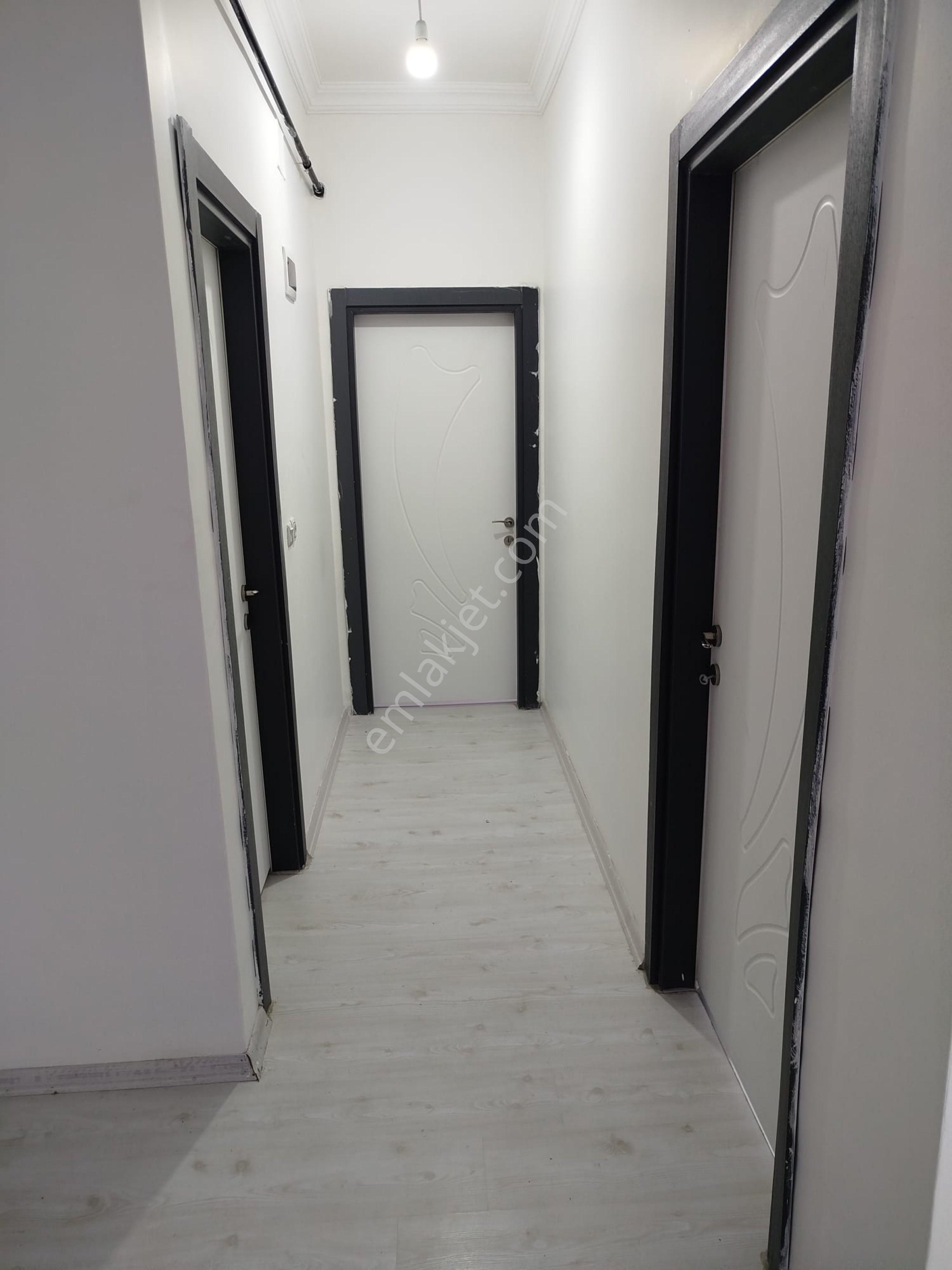 Acil Satılık 2+1 Eşyalı Daire - Görsel 9