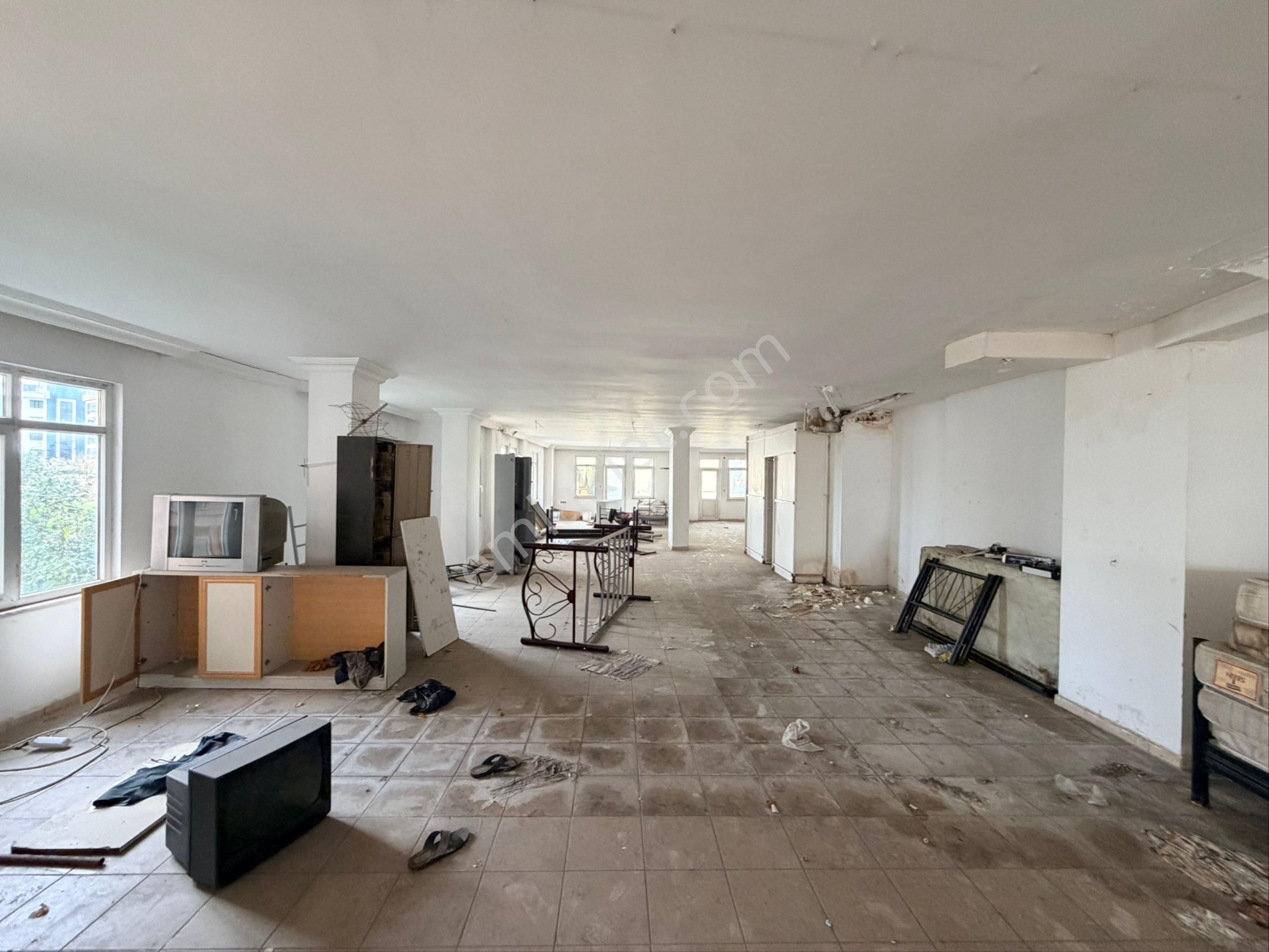 Emlakparktan Kızlarpınarında Çevreyolu Kenarı 450m2 Ofis - Görsel 19