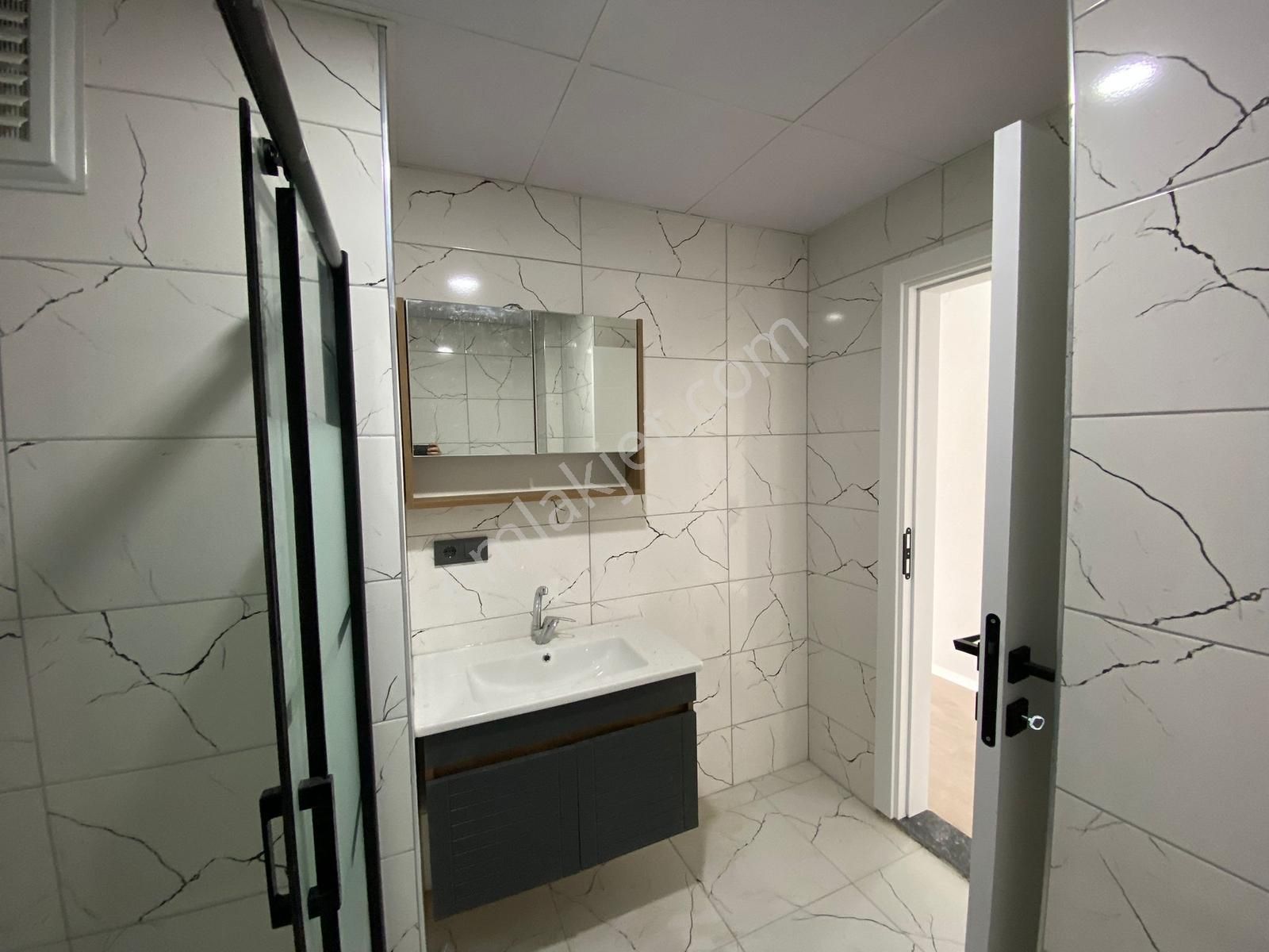 Aydın Emlak İsmetpaşa Mah. 7. Kat 120m² 3+1 Köşe Daire - Görsel 4