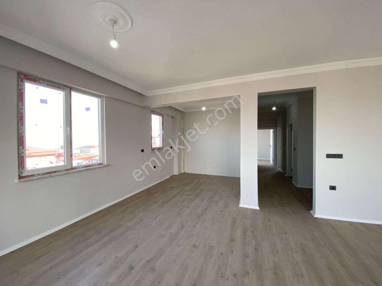 Aydın Emlak İsmetpaşa Mah. 7. Kat 120m² 3+1 Köşe Daire - Görsel 14