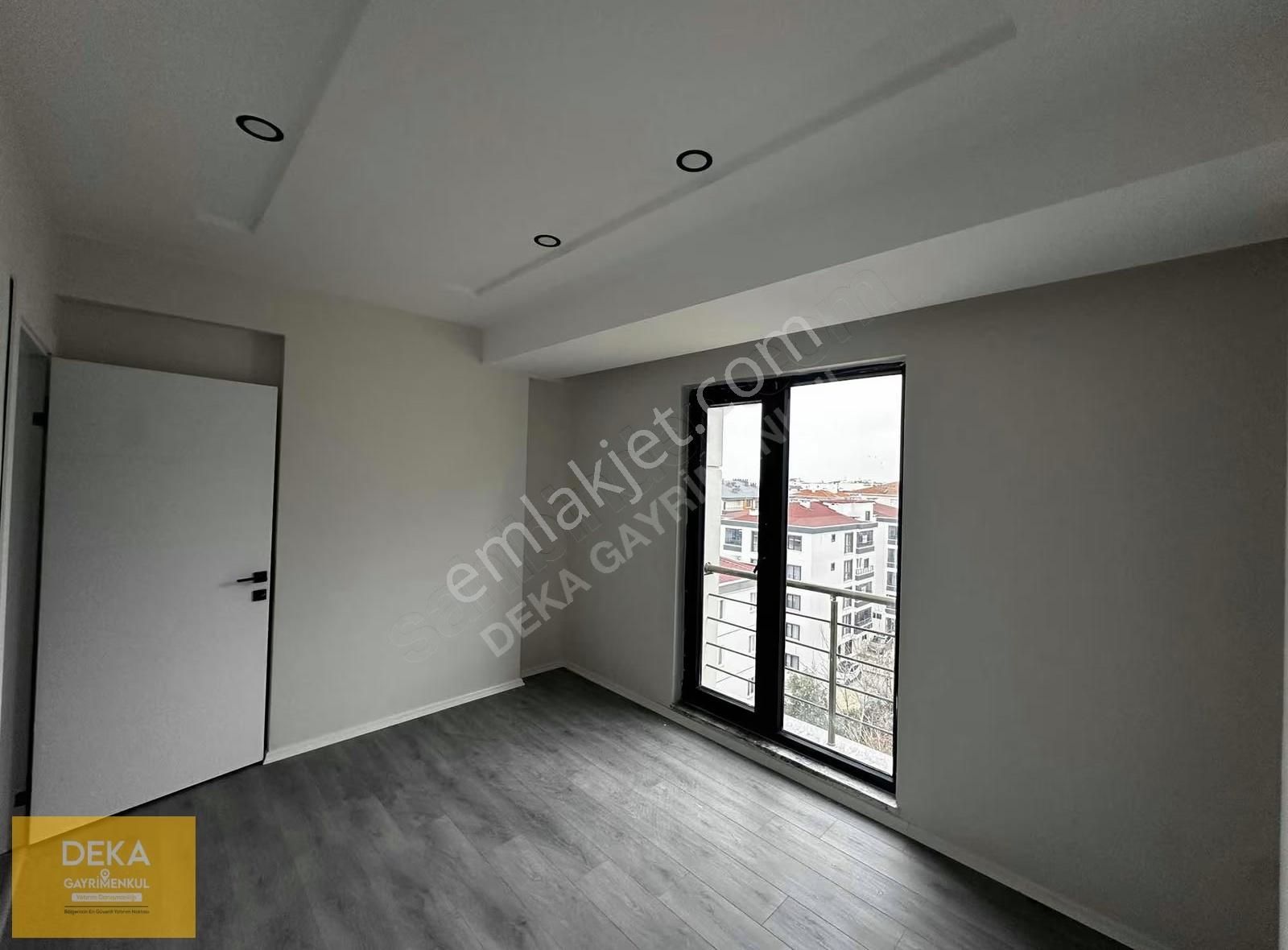 Deka Gayrimenkul'den Körfez'de Deniz Manzaralı İskanlı 1+1 Daire - Görsel 3