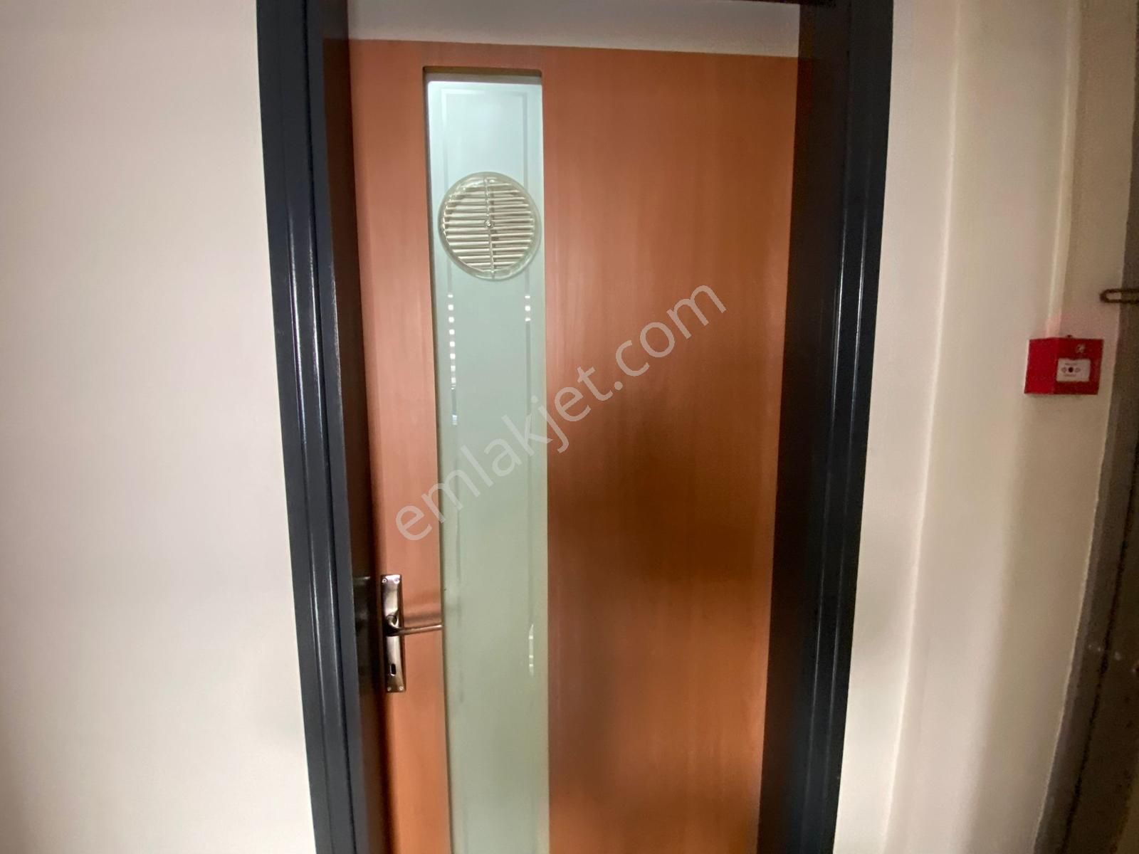 Bakırköyün En Değerli Aksı | Ebuziya Caddesi | Sahile 200 M - Görsel 3