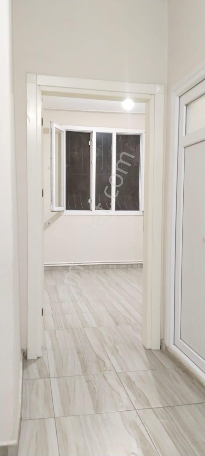 Adana Sarıçam Kozan Yolunda Buruk Mezarlığına Yakın Konum Doğalgazlı Müstakil Kiralık Fırsat Daire - Görsel 5